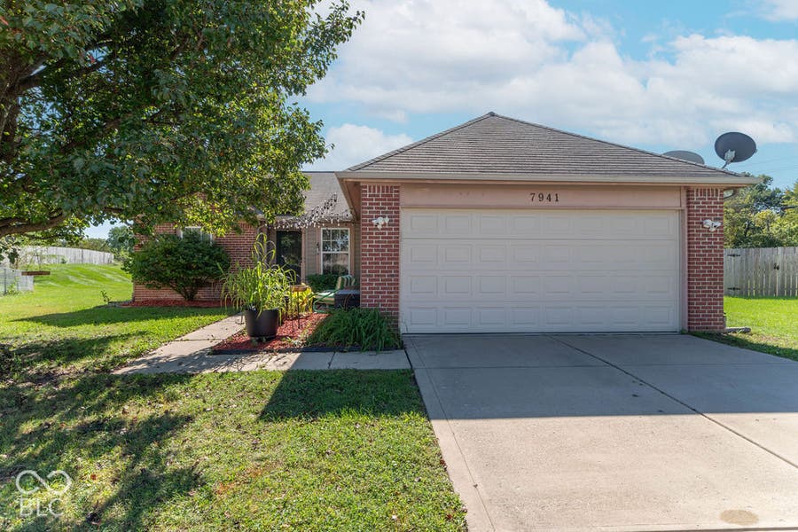 Property photo for 7941 Begonia Court, Camby, IN