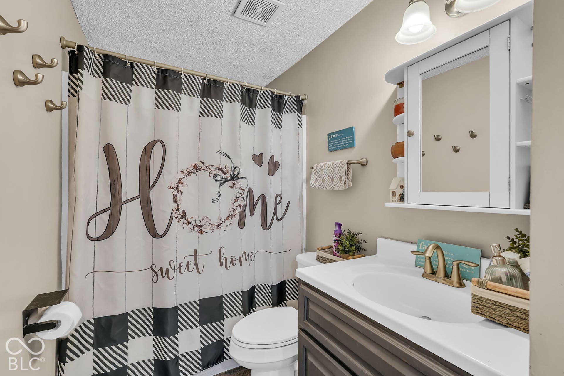 3421 Bren Lee Court, Indianapolis, IN 46227 3421 Bren Lee Court, Indianapolis, IN 46227
