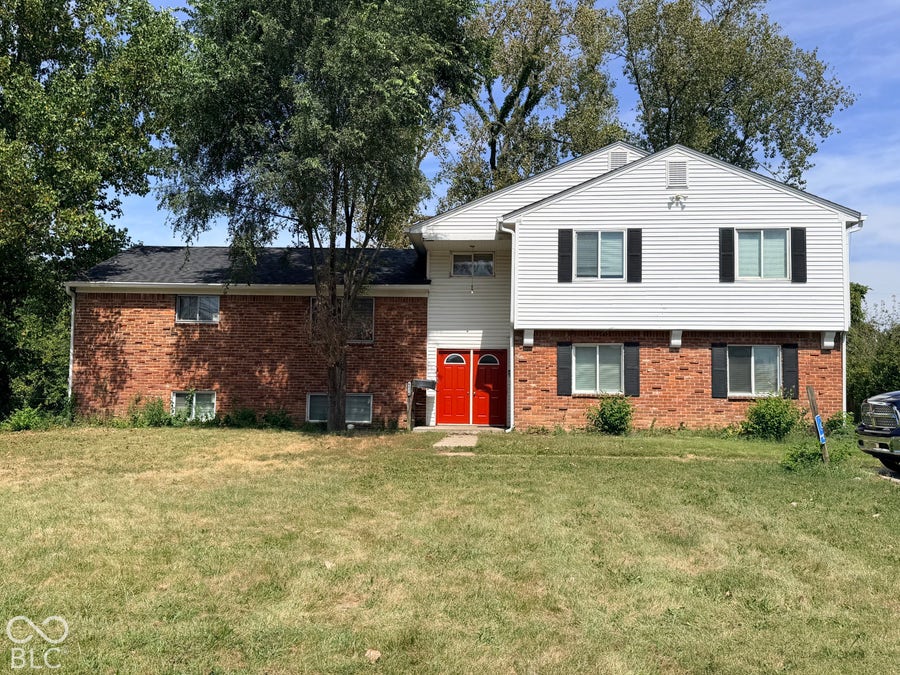 Property photo for 6028 Laurel Hall Drive, Indianapolis, IN