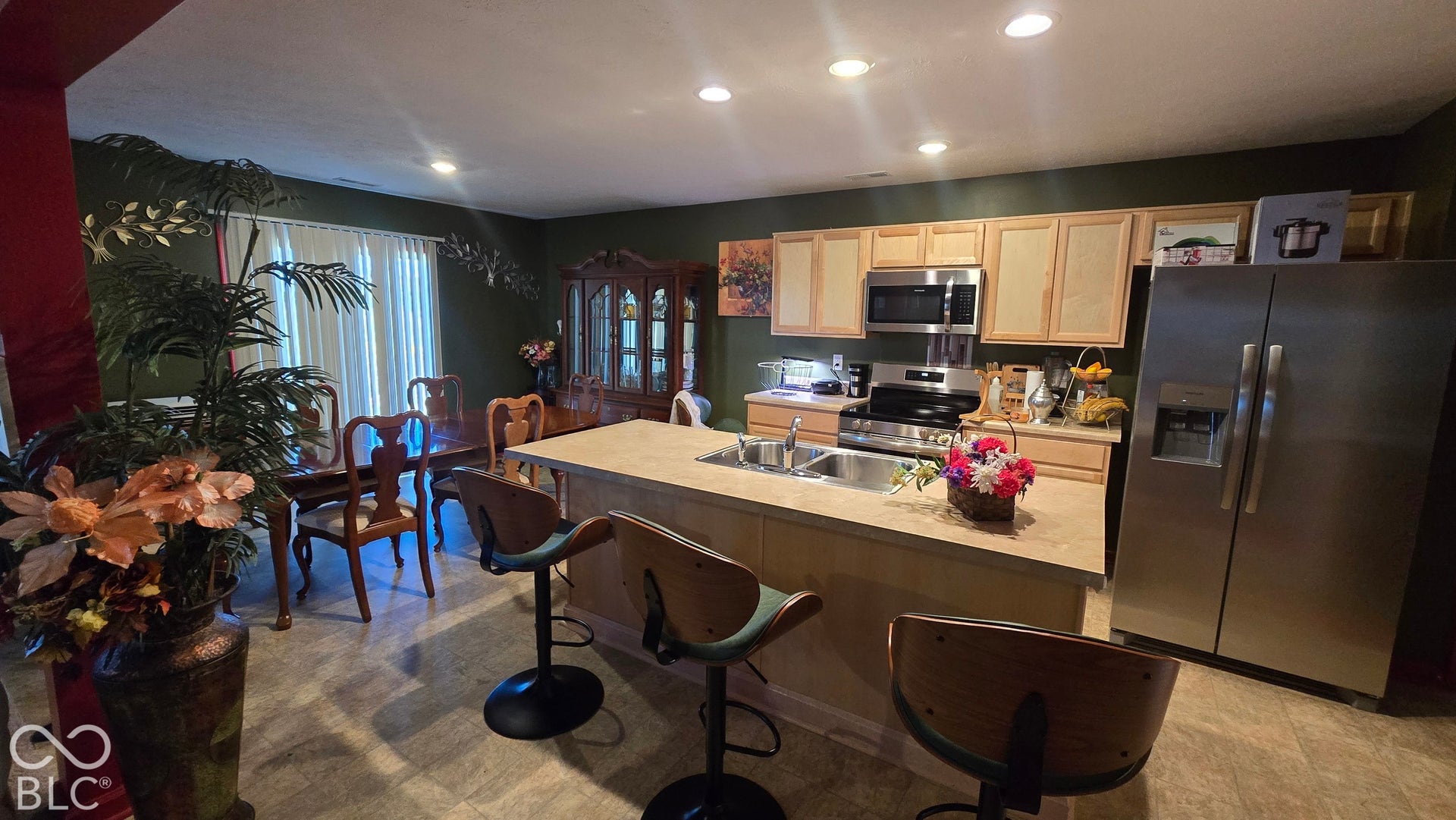 7658 Sebastion Place, Indianapolis, IN 46239