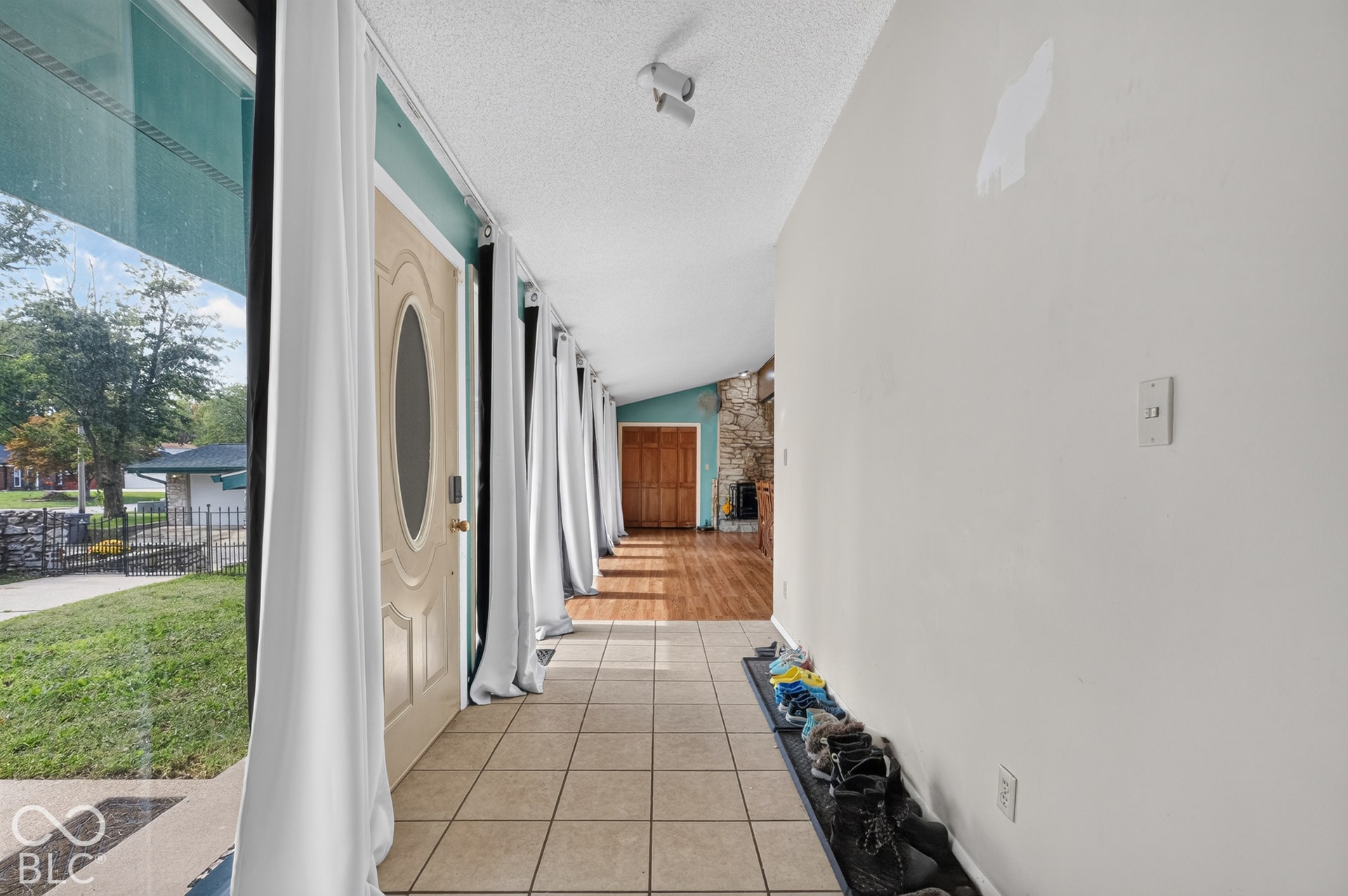 2112 W Sun Valley Parkway, Muncie, IN 47303