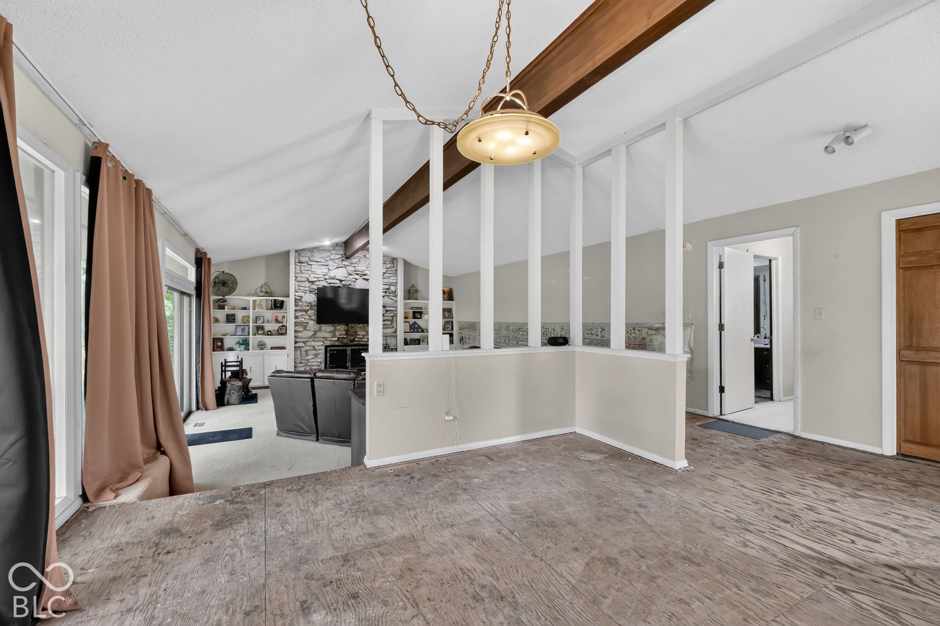 2112 W Sun Valley Parkway, Muncie, IN 47303