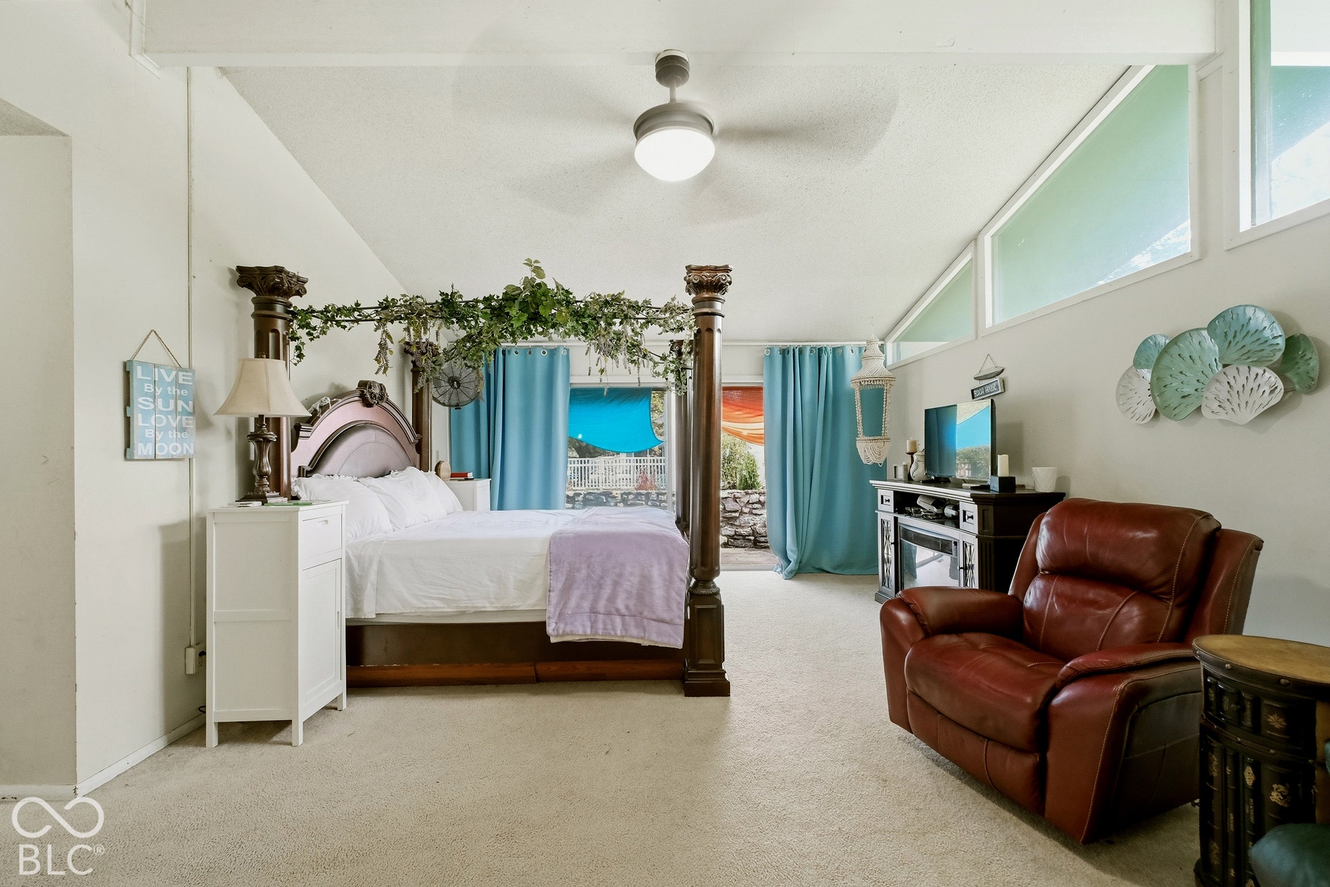 2112 W Sun Valley Parkway, Muncie, IN 47303