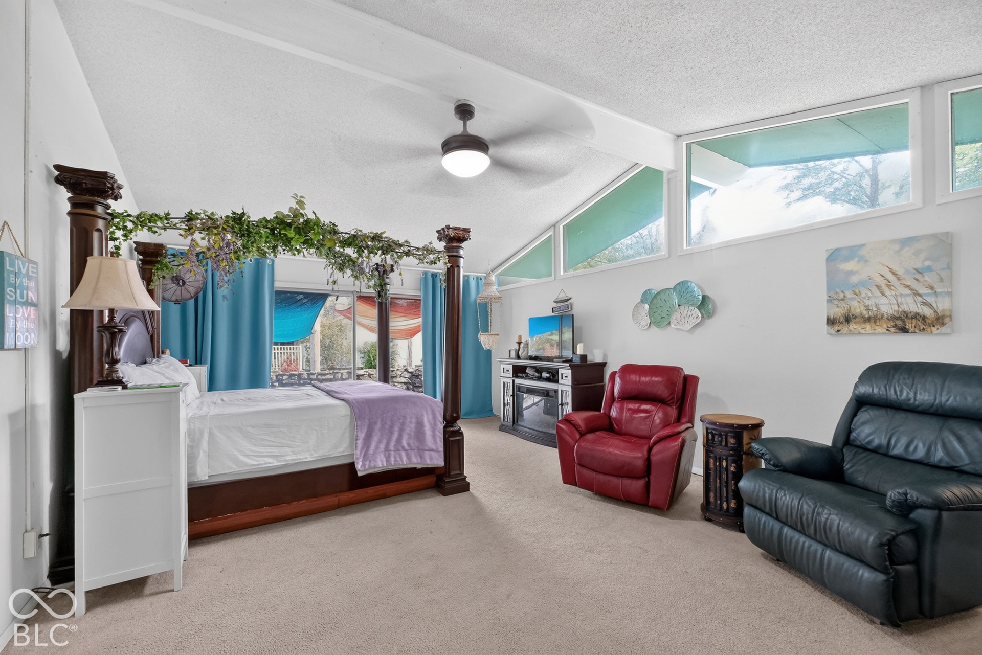 2112 W Sun Valley Parkway, Muncie, IN 47303