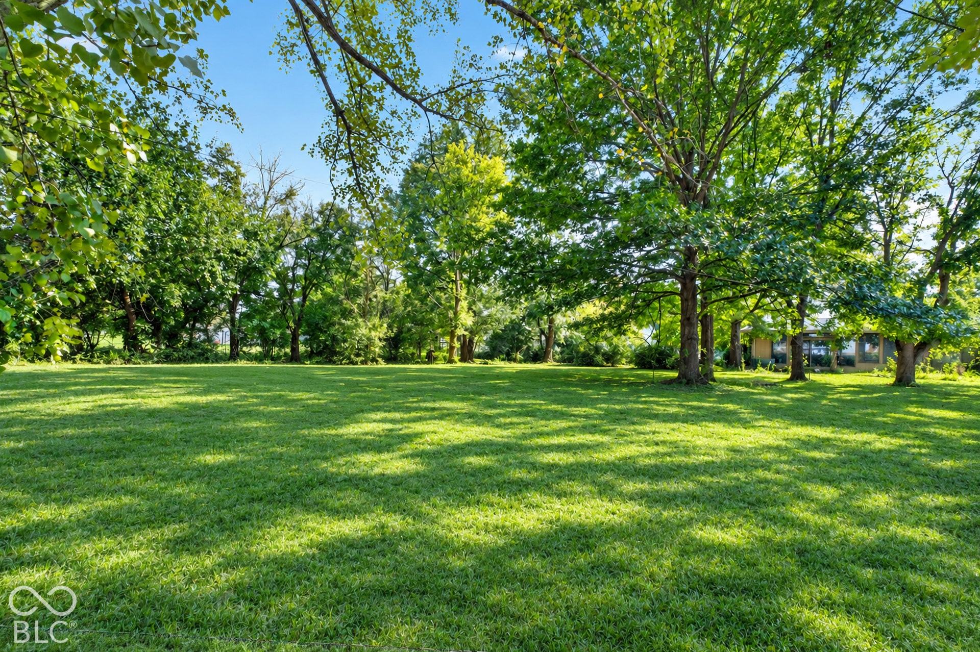 2112 W Sun Valley Parkway, Muncie, IN 47303