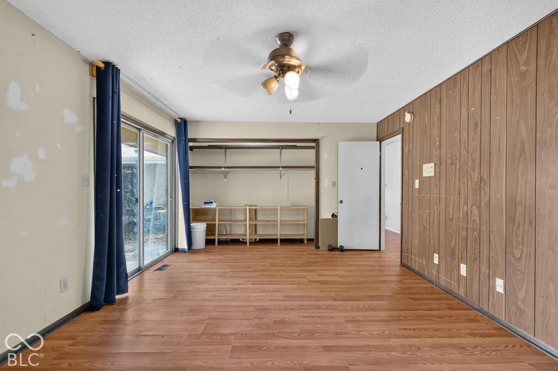 2112 W Sun Valley Parkway, Muncie, IN 47303