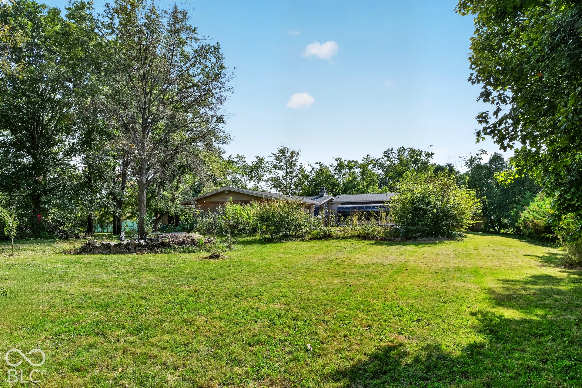 2112 W Sun Valley Parkway, Muncie, IN 47303