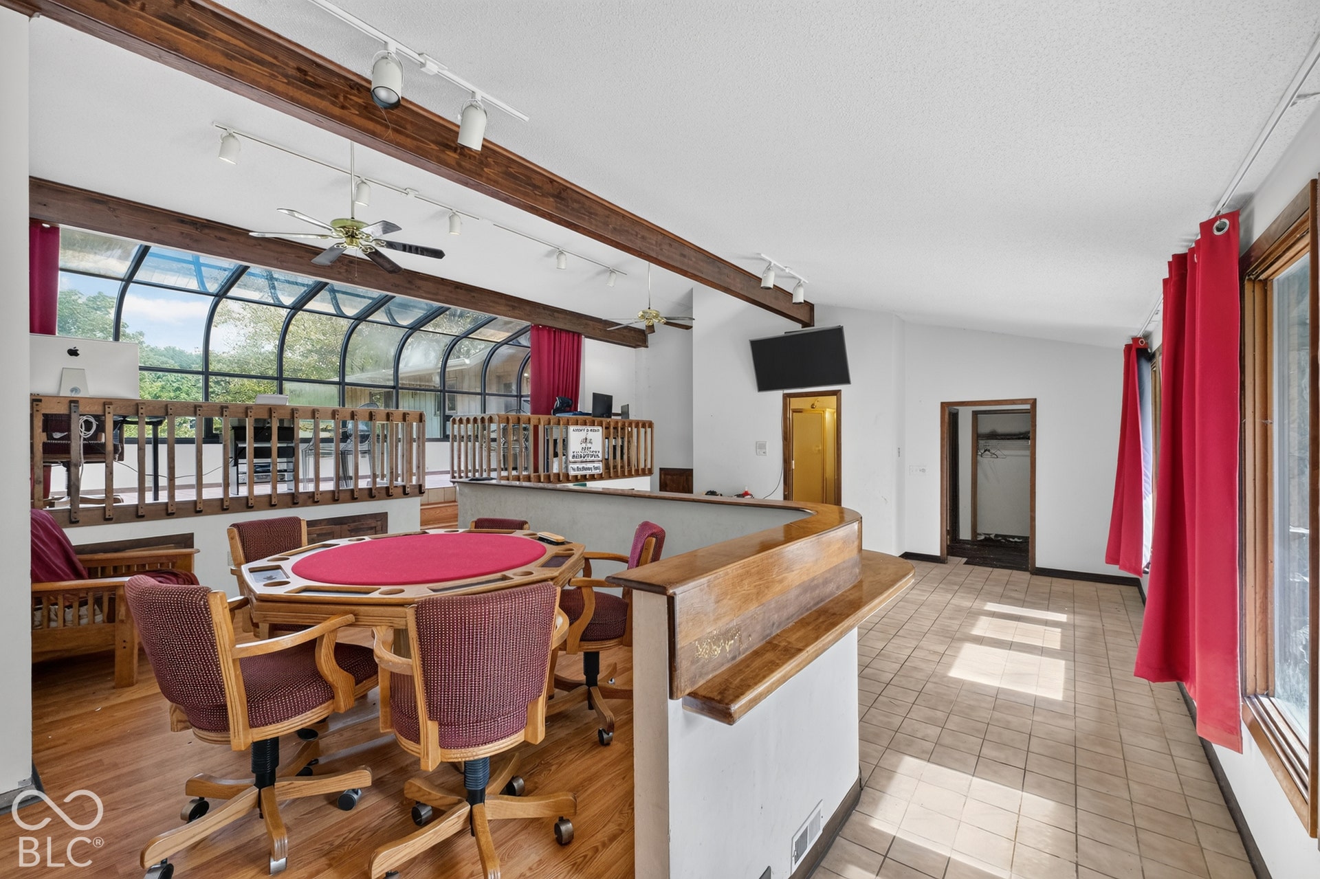 2112 W Sun Valley Parkway, Muncie, IN 47303