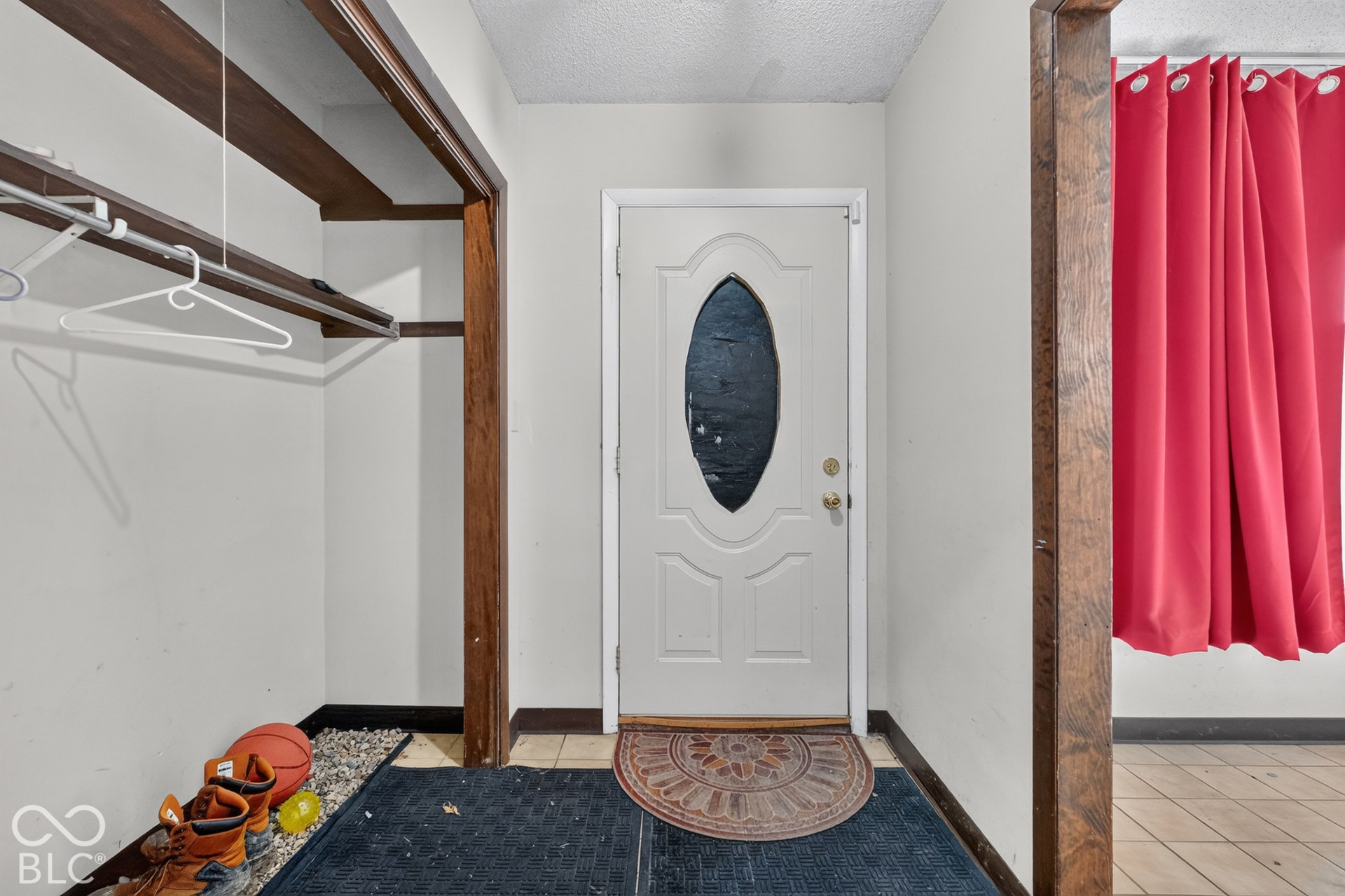 2112 W Sun Valley Parkway, Muncie, IN 47303