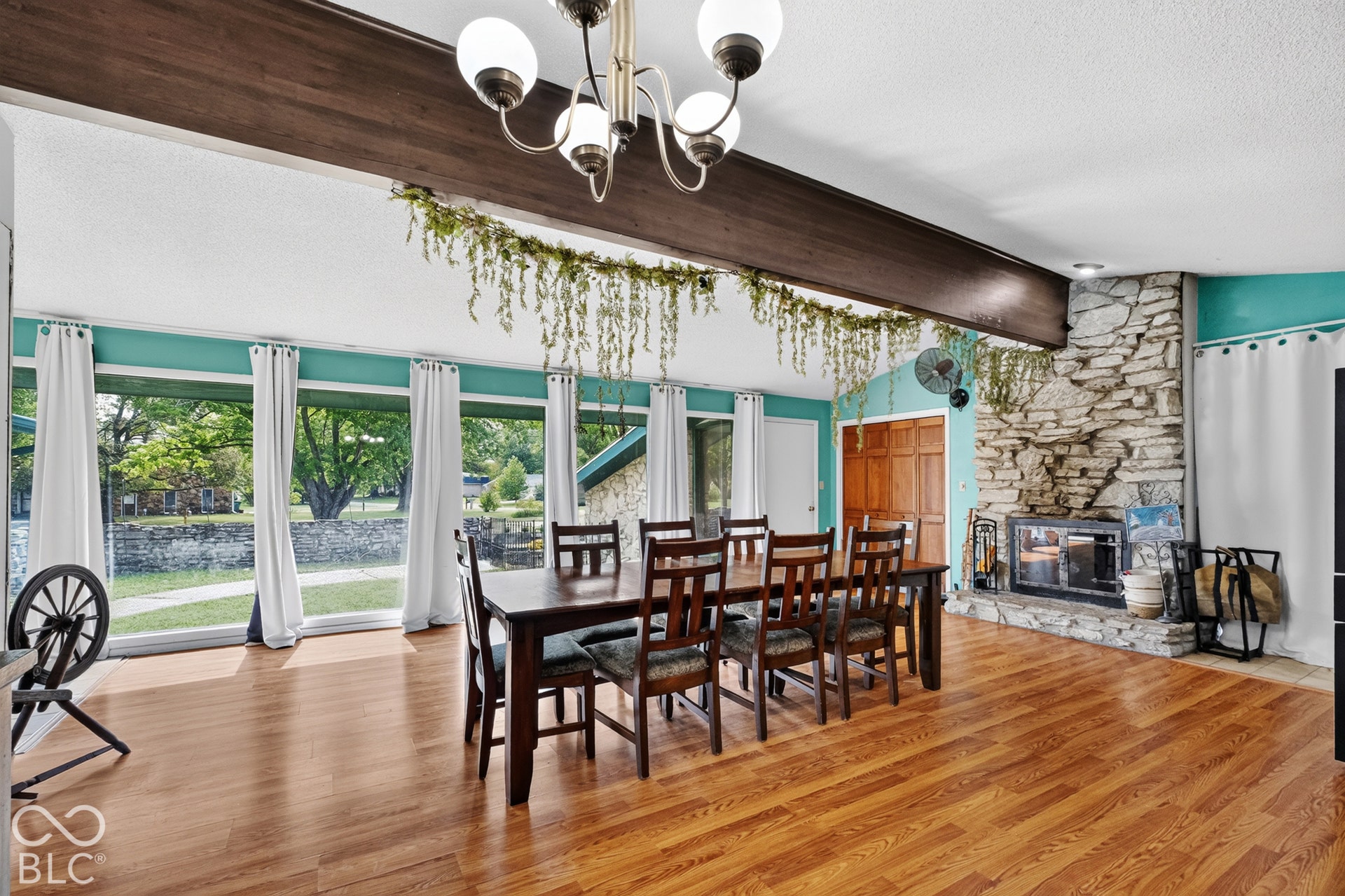 2112 W Sun Valley Parkway, Muncie, IN 47303