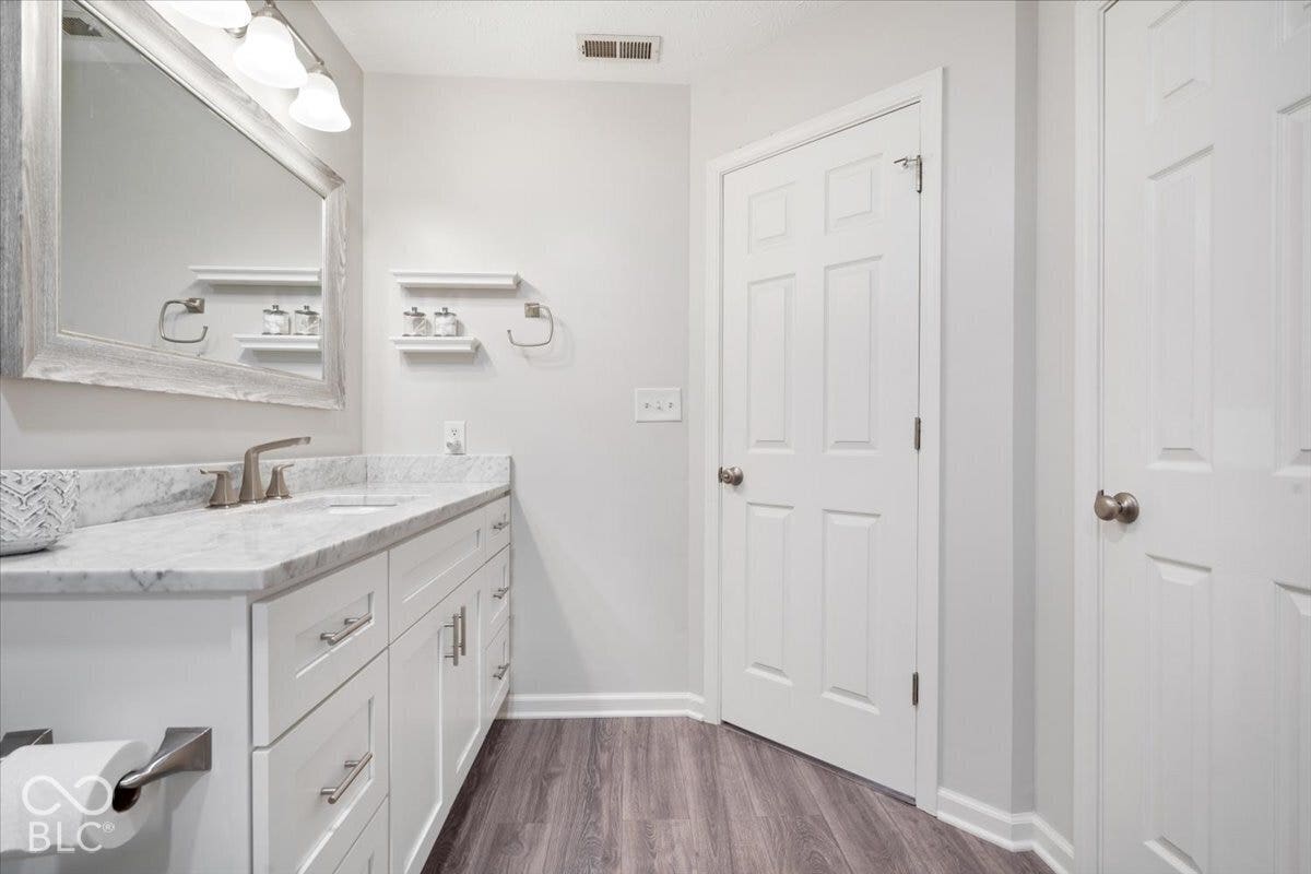 9348 N Bayfield Drive, McCordsville, IN 46055 9348 N Bayfield Drive, McCordsville, IN 46055