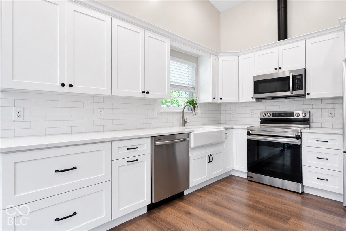 9348 N Bayfield Drive, McCordsville, IN 46055 9348 N Bayfield Drive, McCordsville, IN 46055