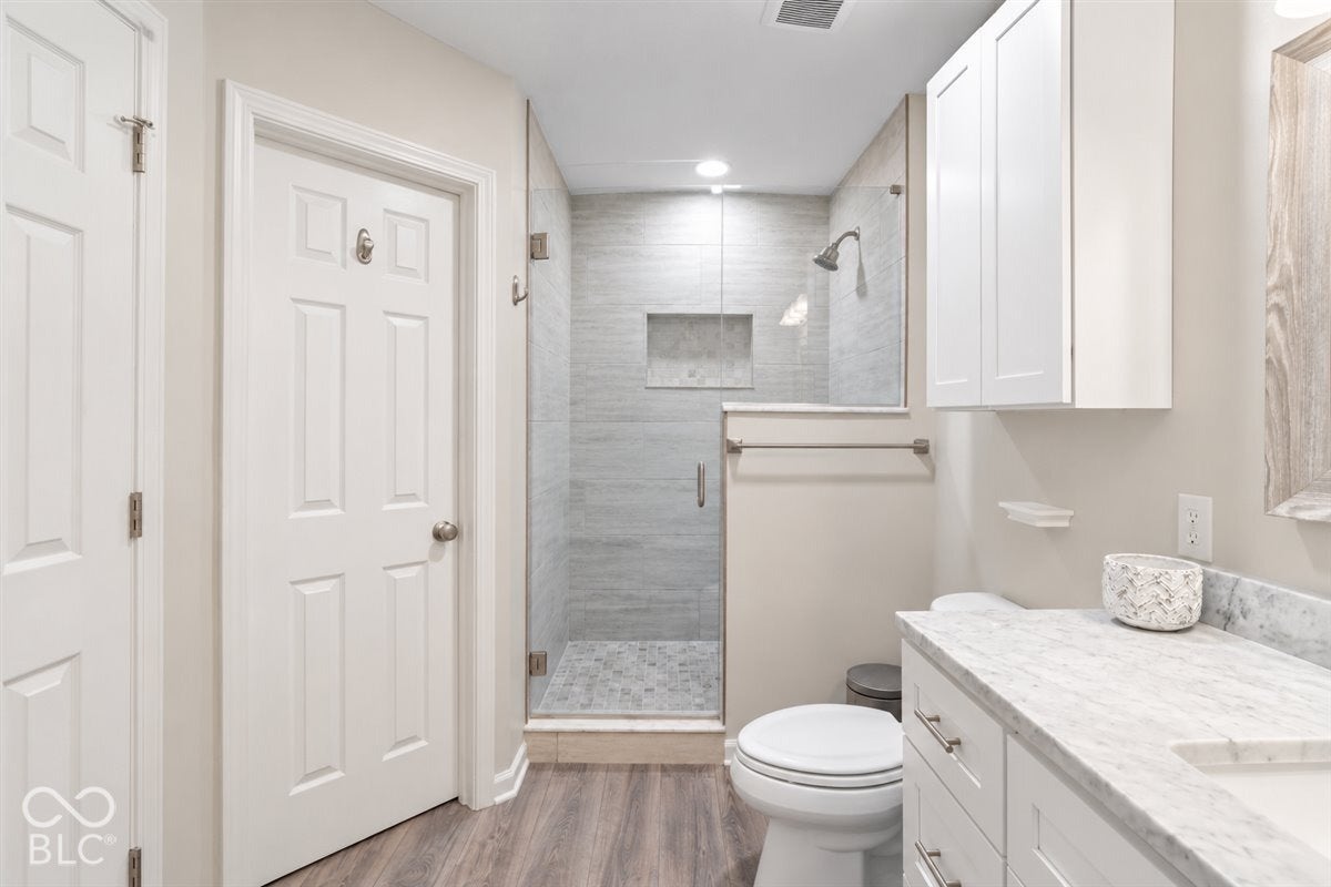 9348 N Bayfield Drive, McCordsville, IN 46055 9348 N Bayfield Drive, McCordsville, IN 46055