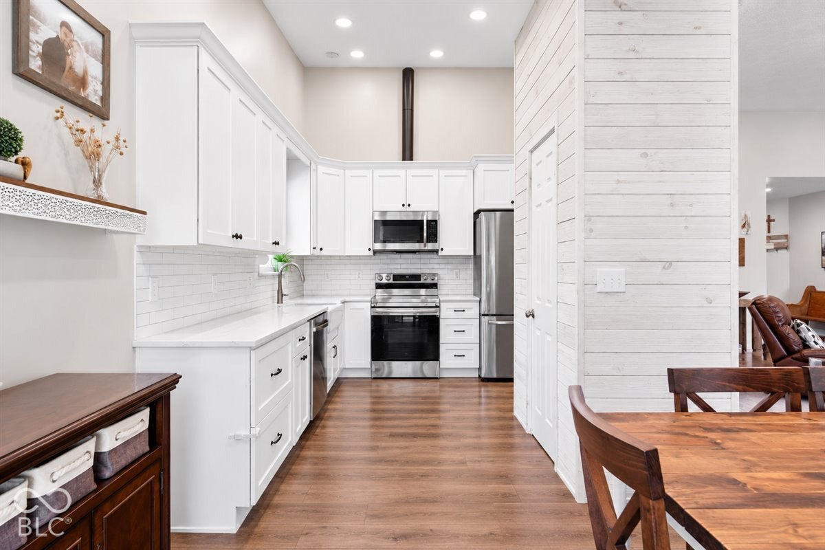 9348 N Bayfield Drive, McCordsville, IN 46055 9348 N Bayfield Drive, McCordsville, IN 46055