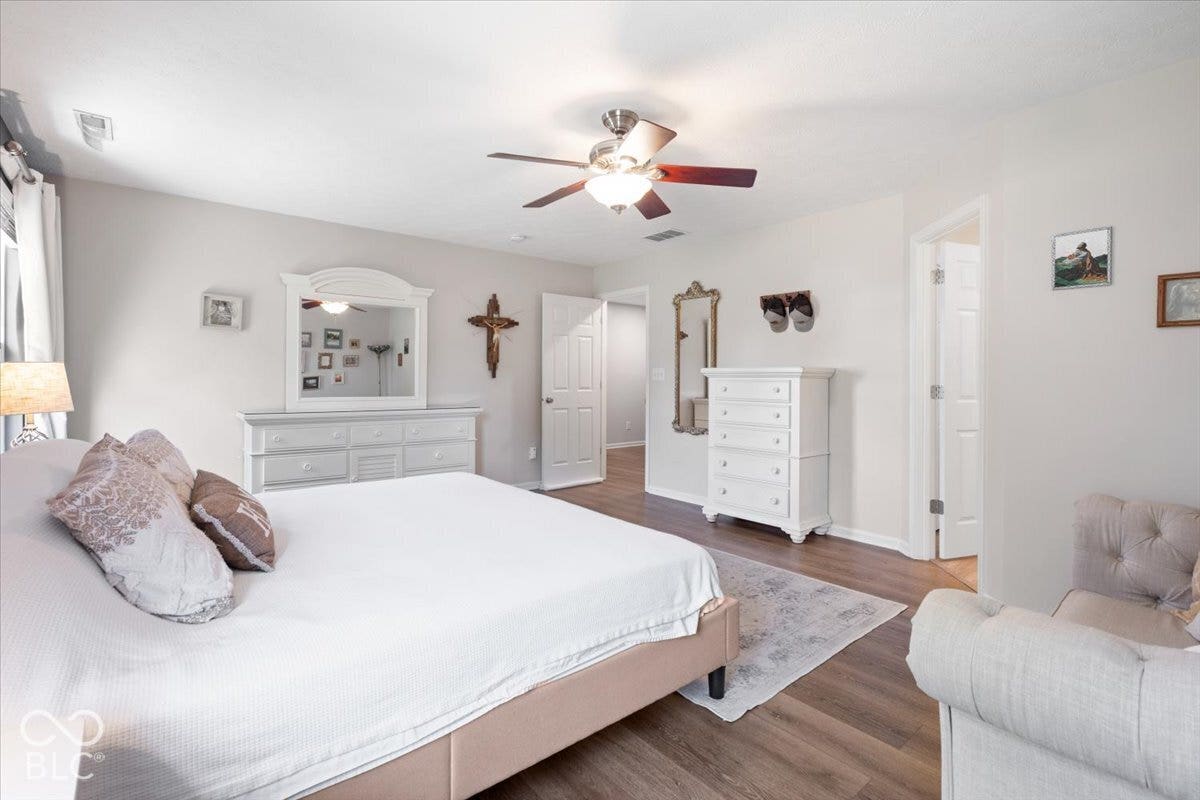 9348 N Bayfield Drive, McCordsville, IN 46055 9348 N Bayfield Drive, McCordsville, IN 46055