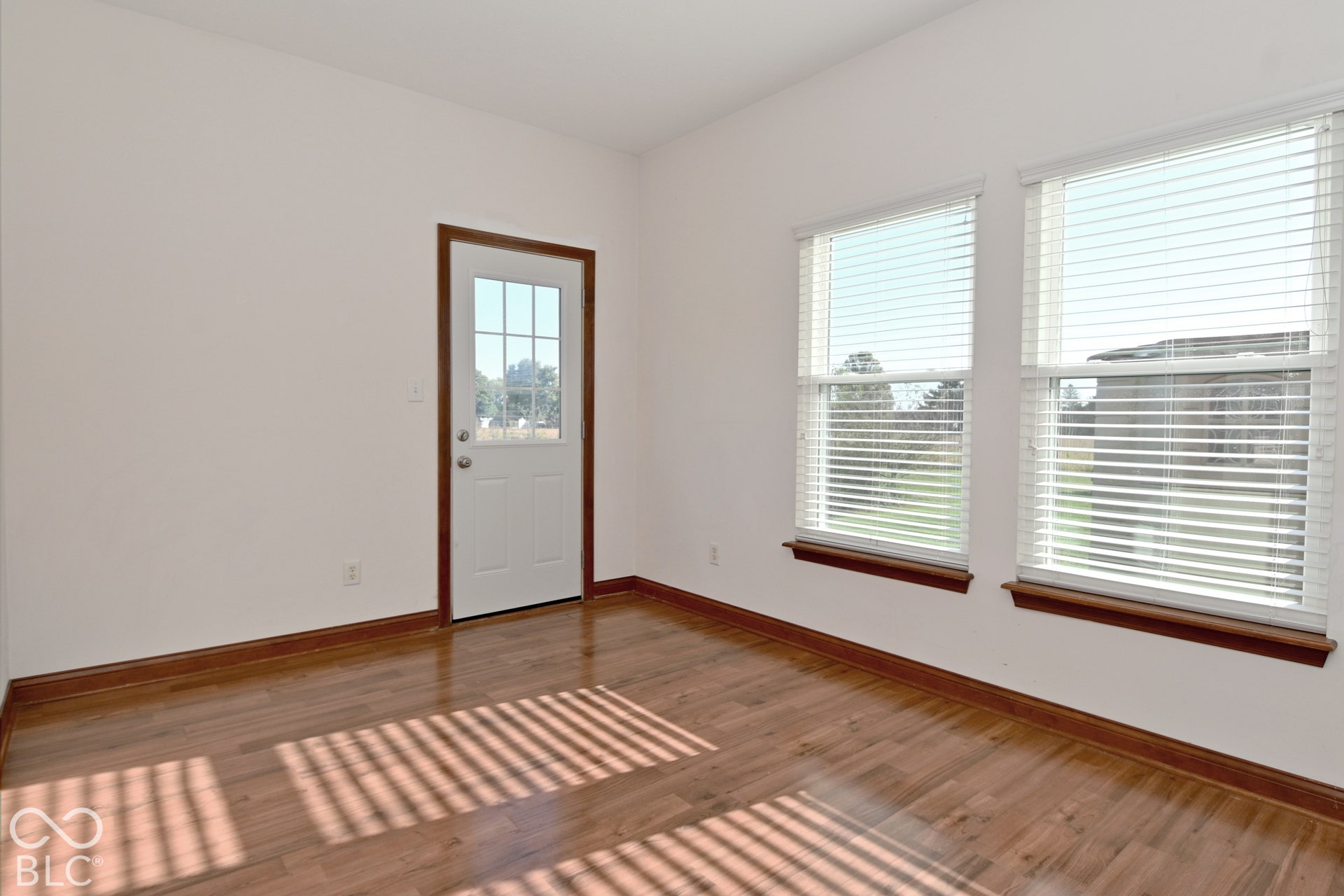 195 Warrington Court, Pittsboro, IN 46167 Laundry Room
