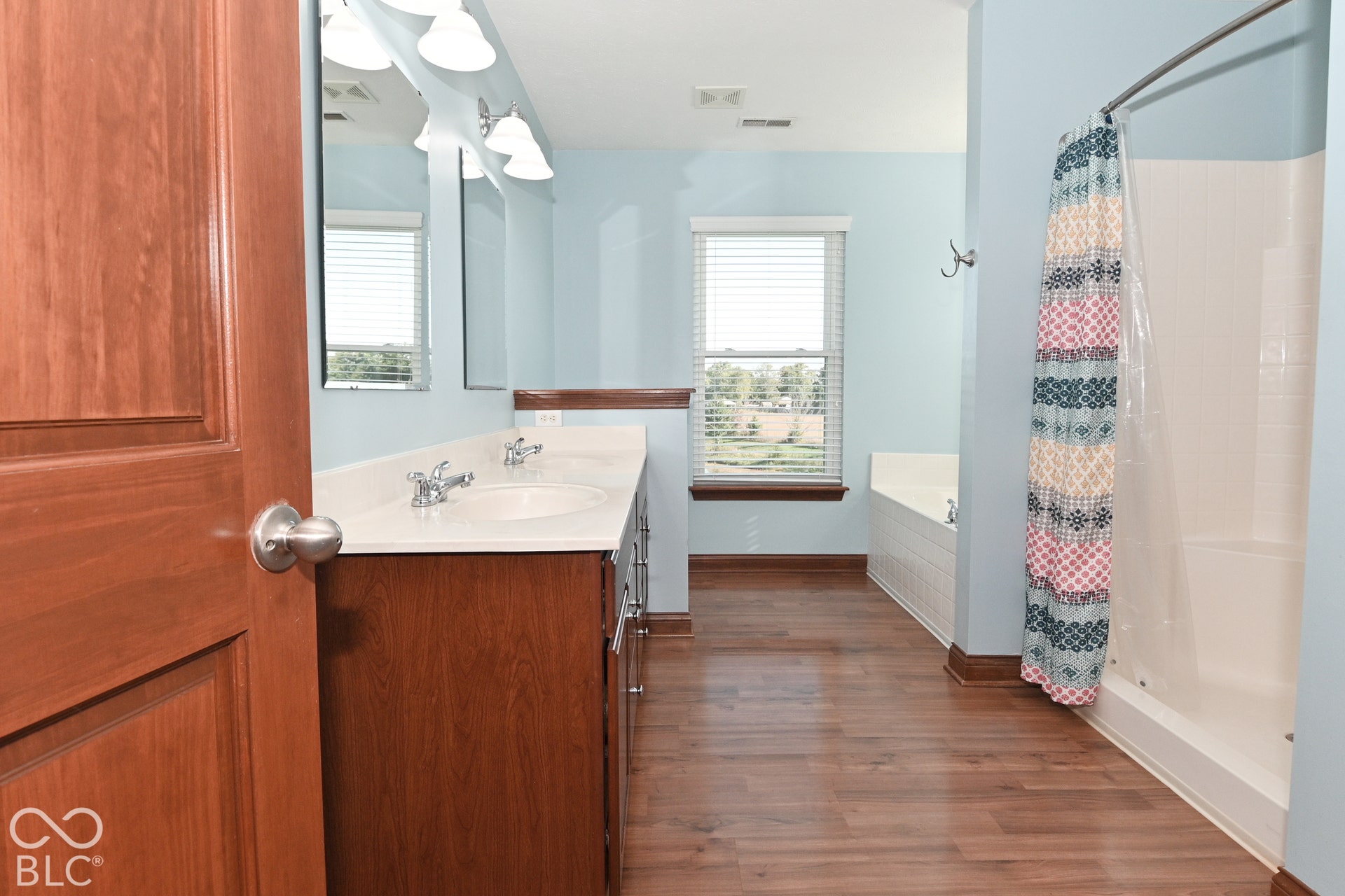195 Warrington Court, Pittsboro, IN 46167 Primary Bath