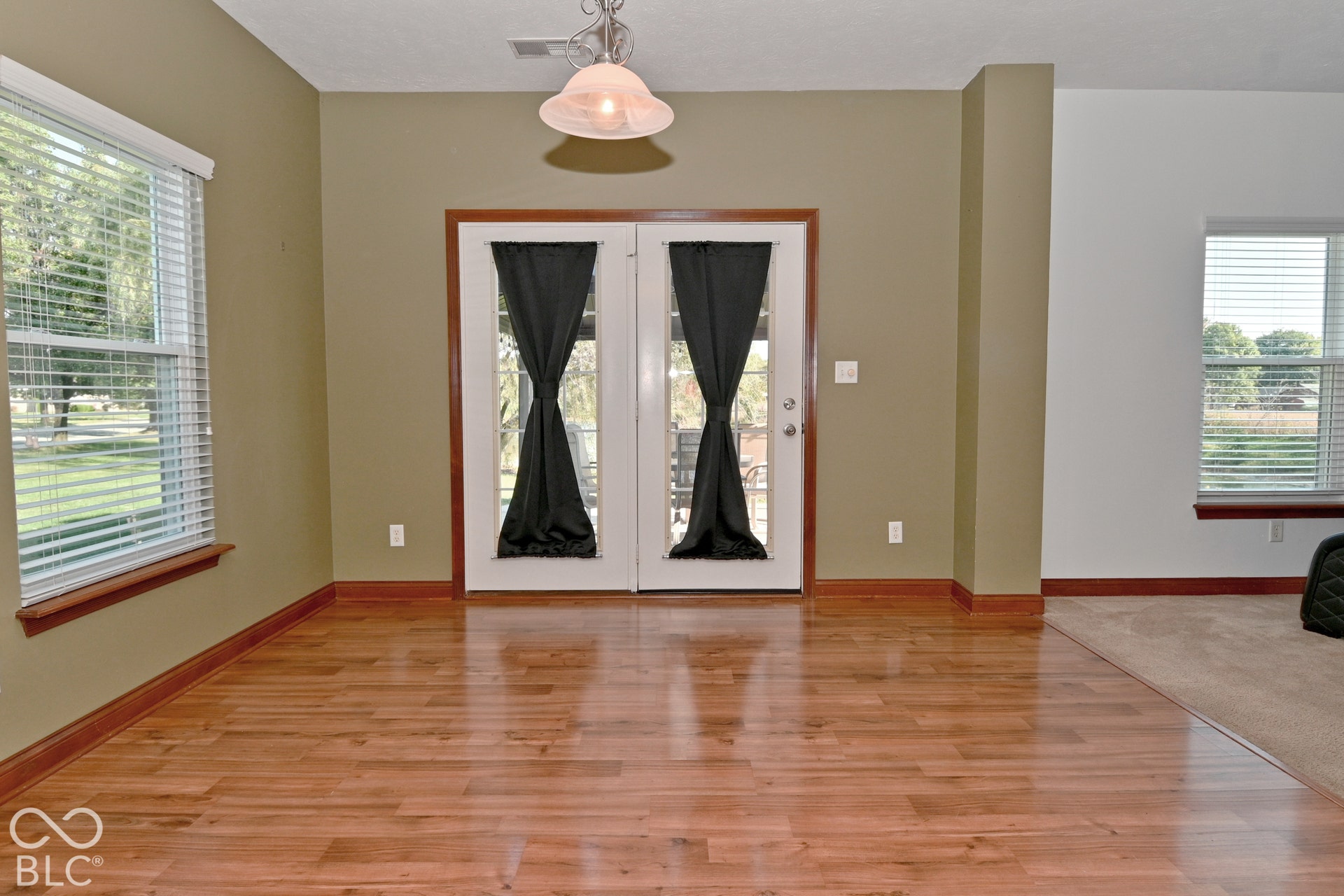 195 Warrington Court, Pittsboro, IN 46167 Breakfast Room