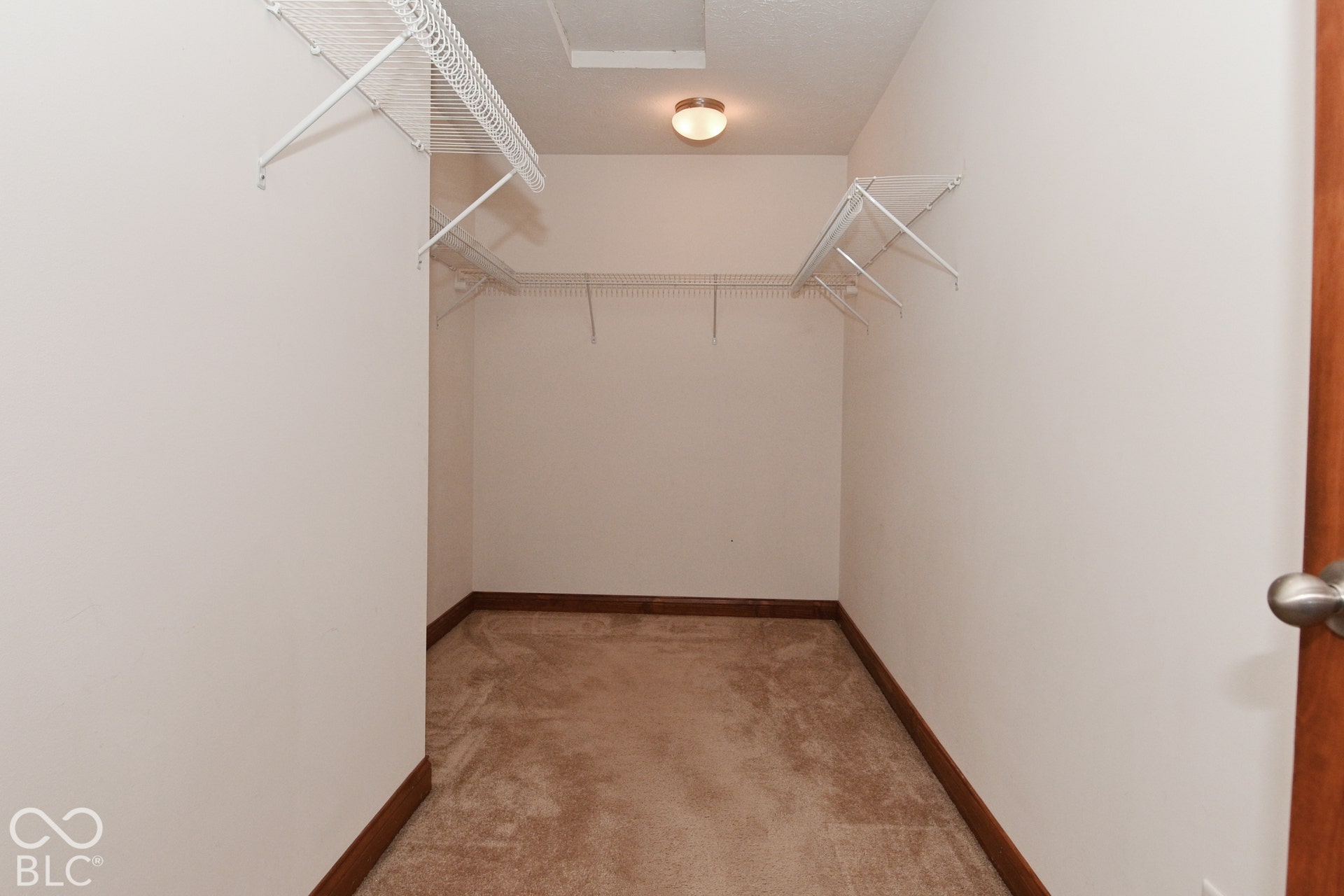 195 Warrington Court, Pittsboro, IN 46167 Primary Walk-in Closet