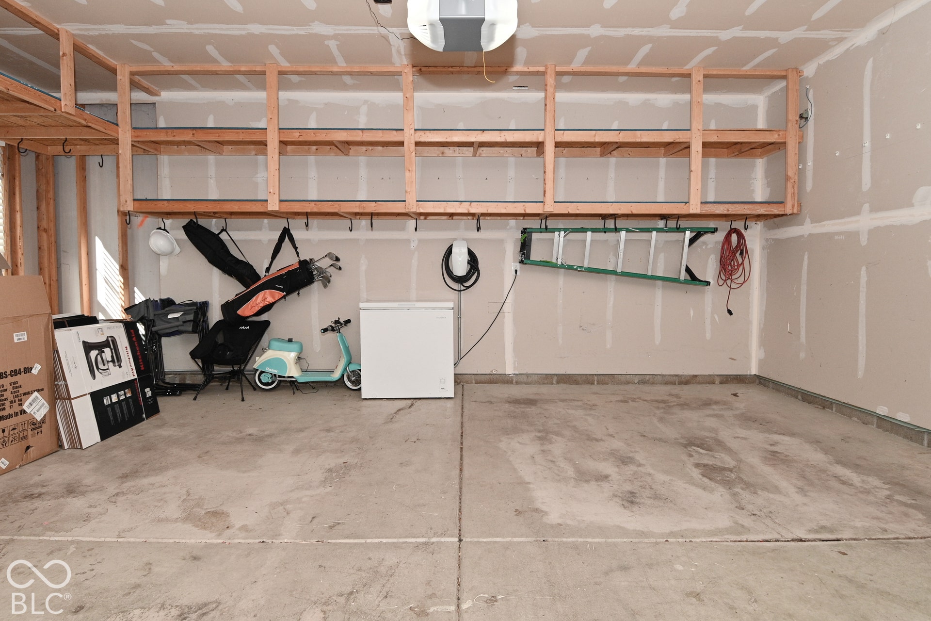 2582 Twinleaf Drive, Plainfield, IN 46168 2582 Twinleaf Drive, Plainfield, IN 46168