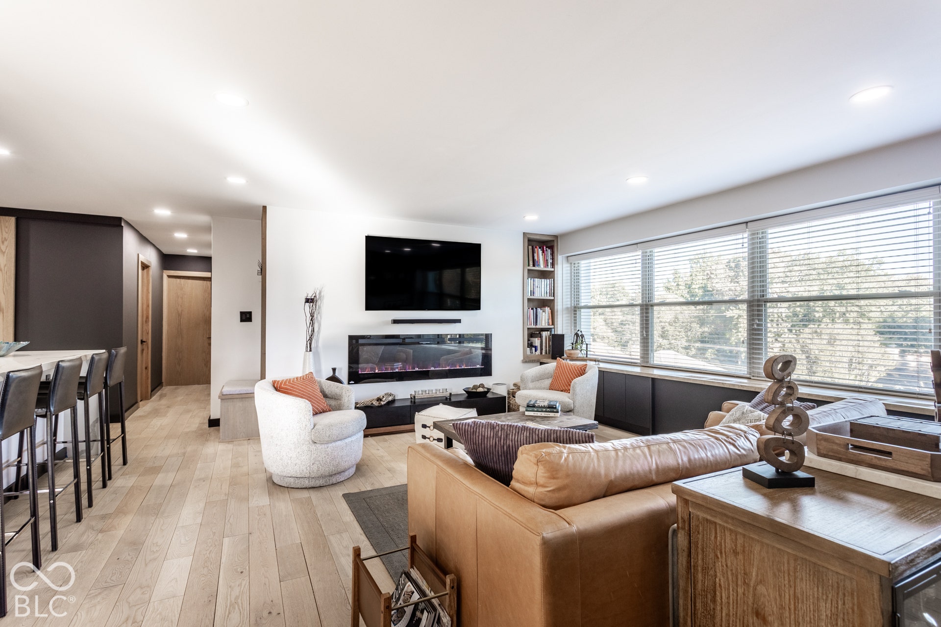 25 E 40th Street, Indianapolis, IN 46205