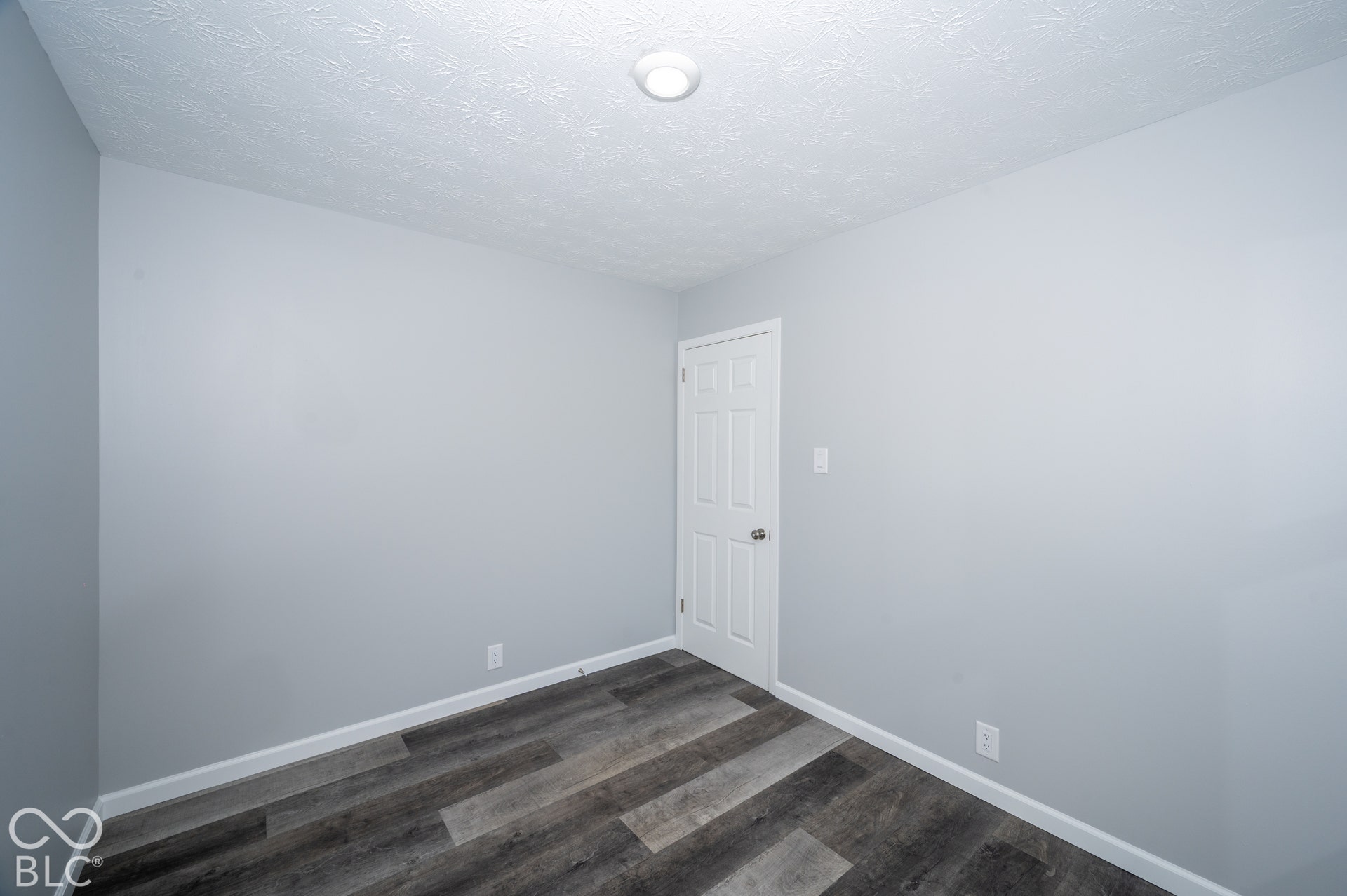 2808 Sangster Avenue, Indianapolis, IN 46218