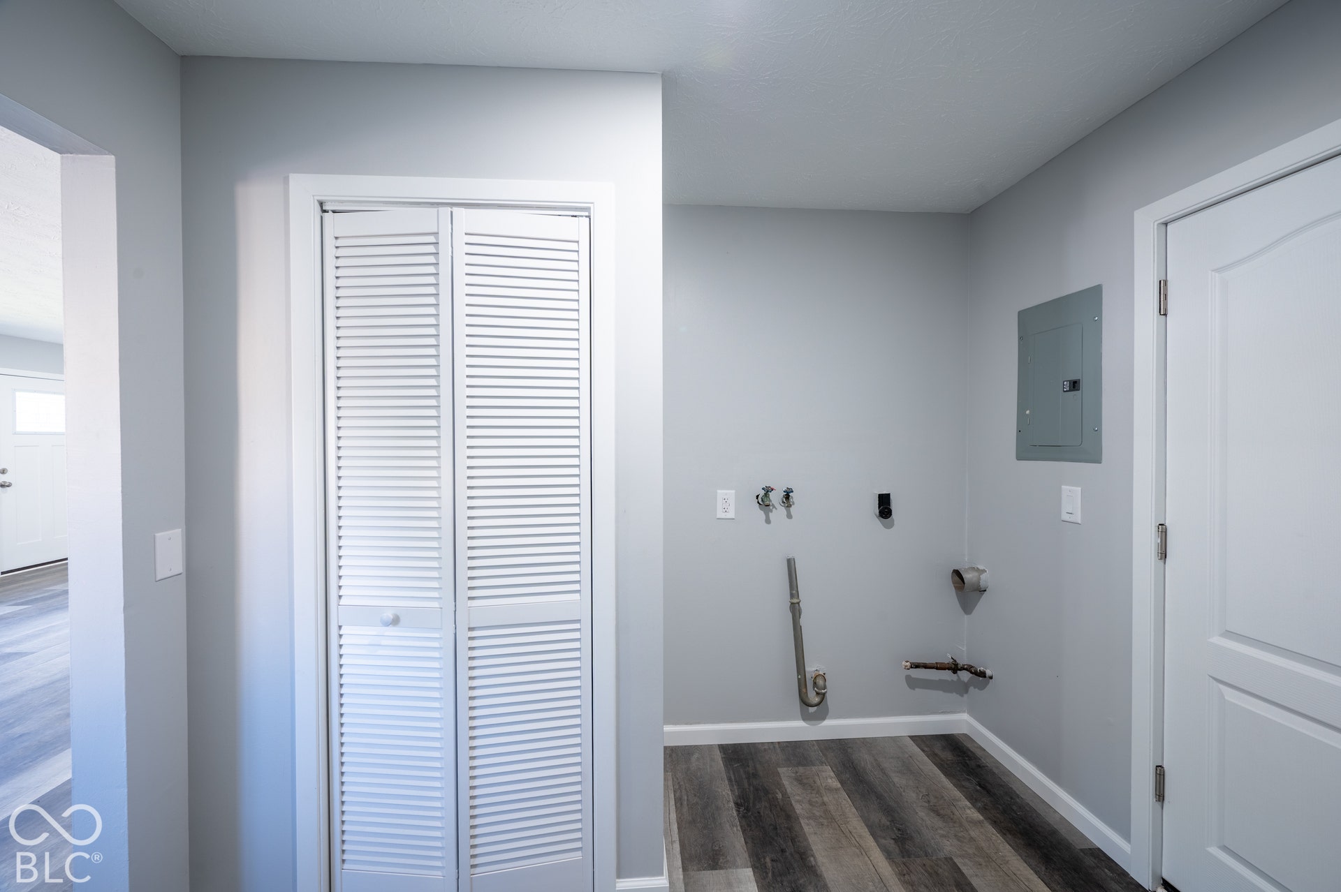 2808 Sangster Avenue, Indianapolis, IN 46218
