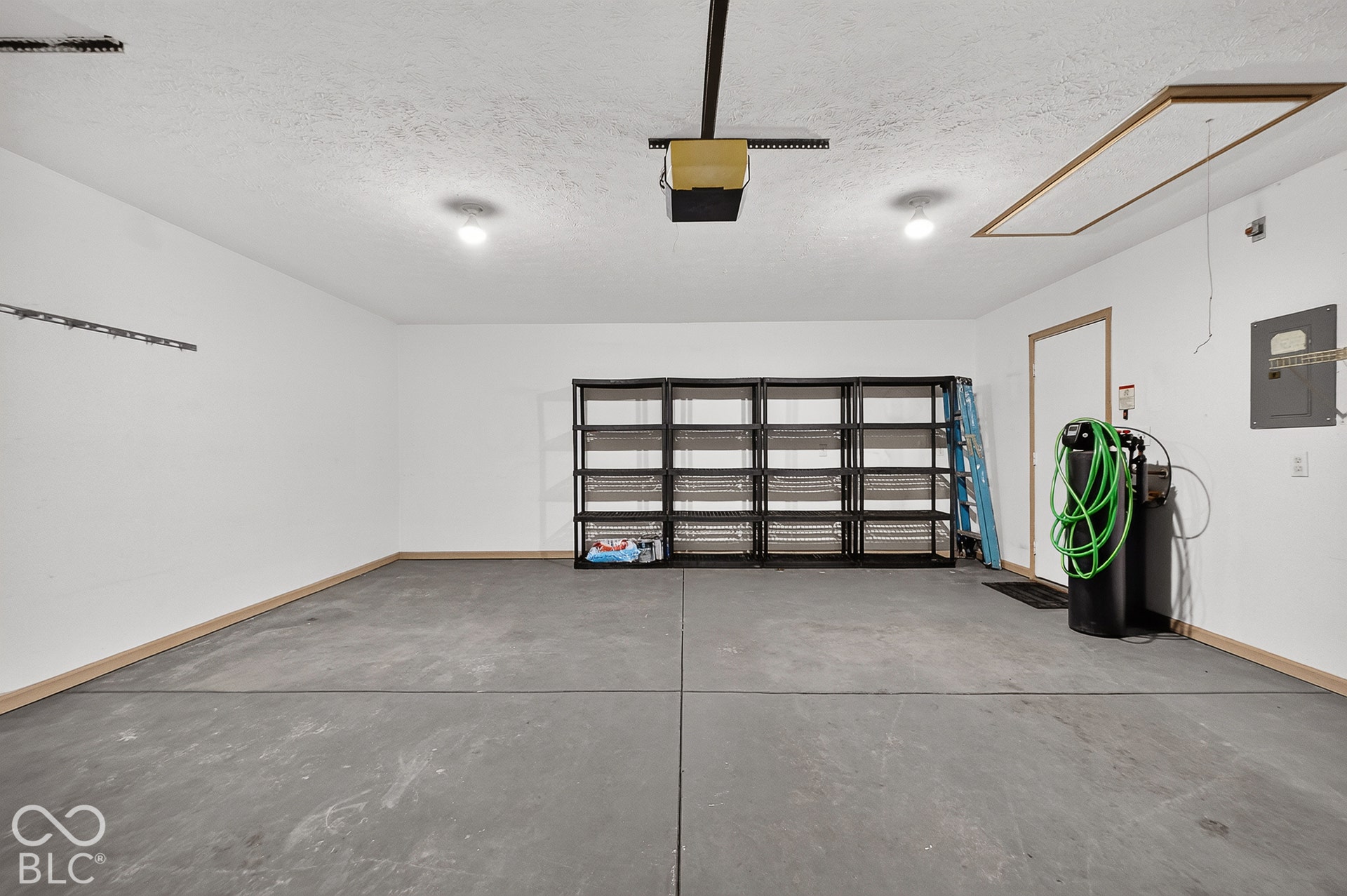 5771 Quail Crossing Drive, Indianapolis, IN 46237