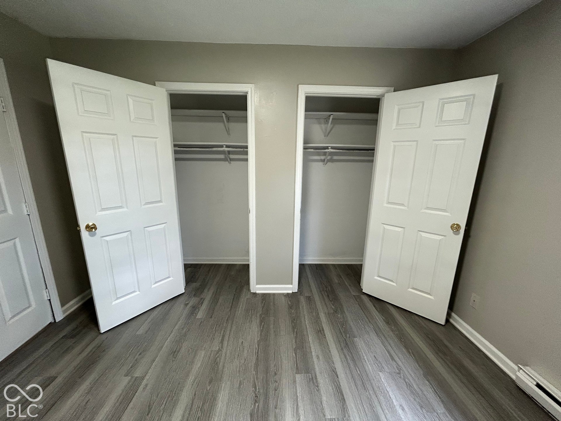 2 Closets!