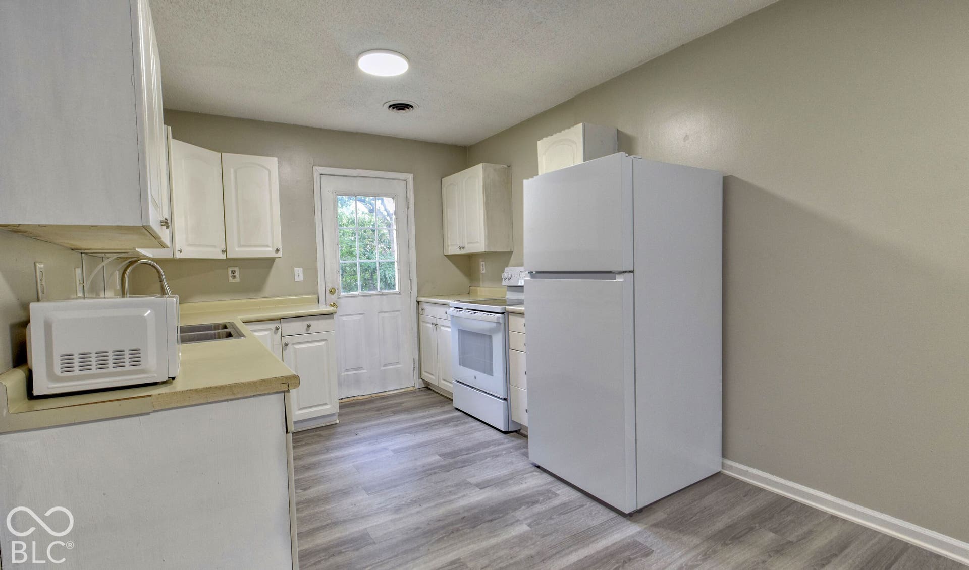 Updated Kitchen!