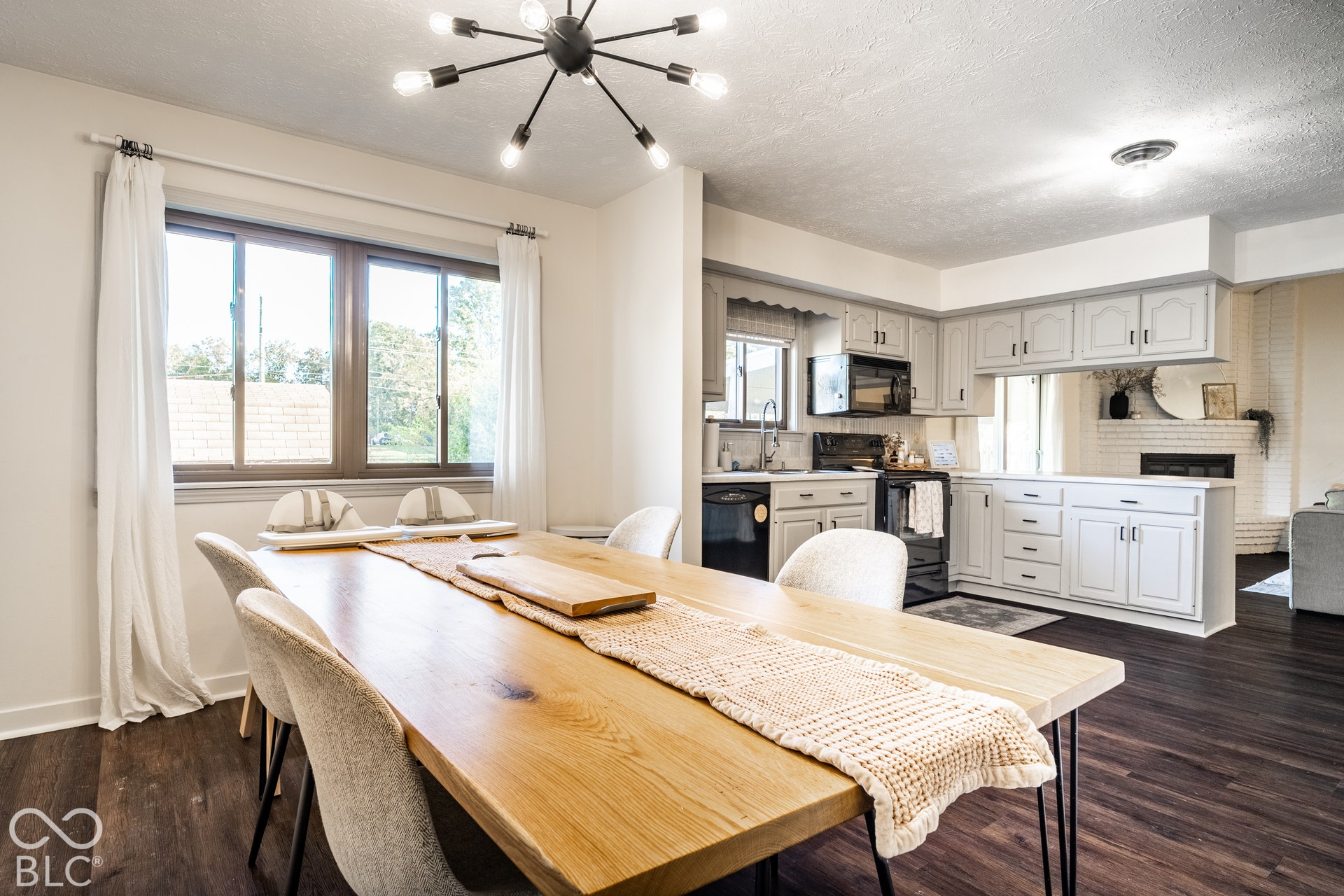 5526 Riva Ridge Drive, Indianapolis, IN 46237 5526 Riva Ridge Drive, Indianapolis, IN 46237
