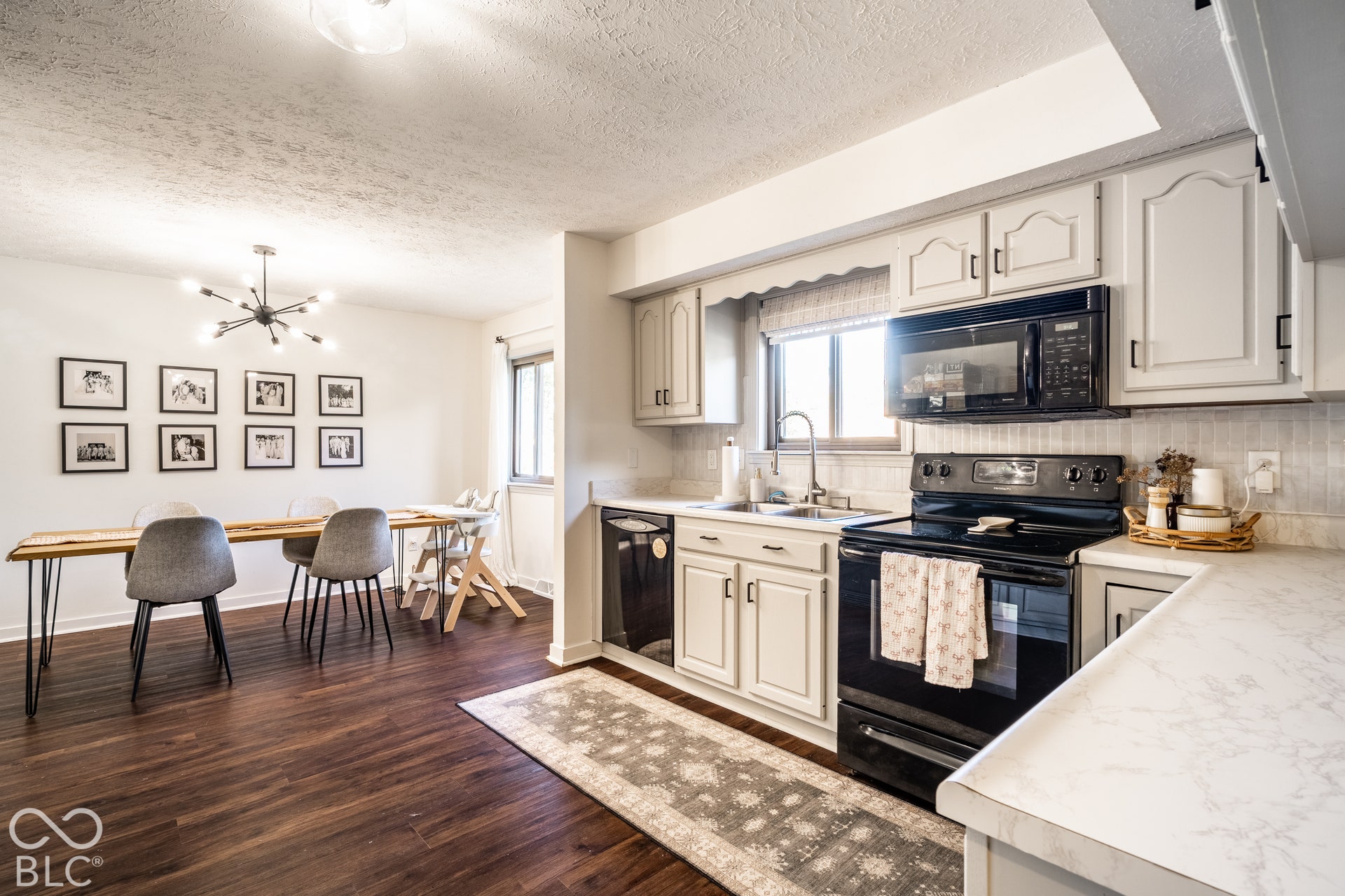 5526 Riva Ridge Drive, Indianapolis, IN 46237 5526 Riva Ridge Drive, Indianapolis, IN 46237