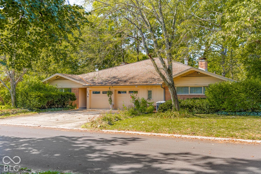 Property photo for 314 Flatrock Drive, Columbus, IN