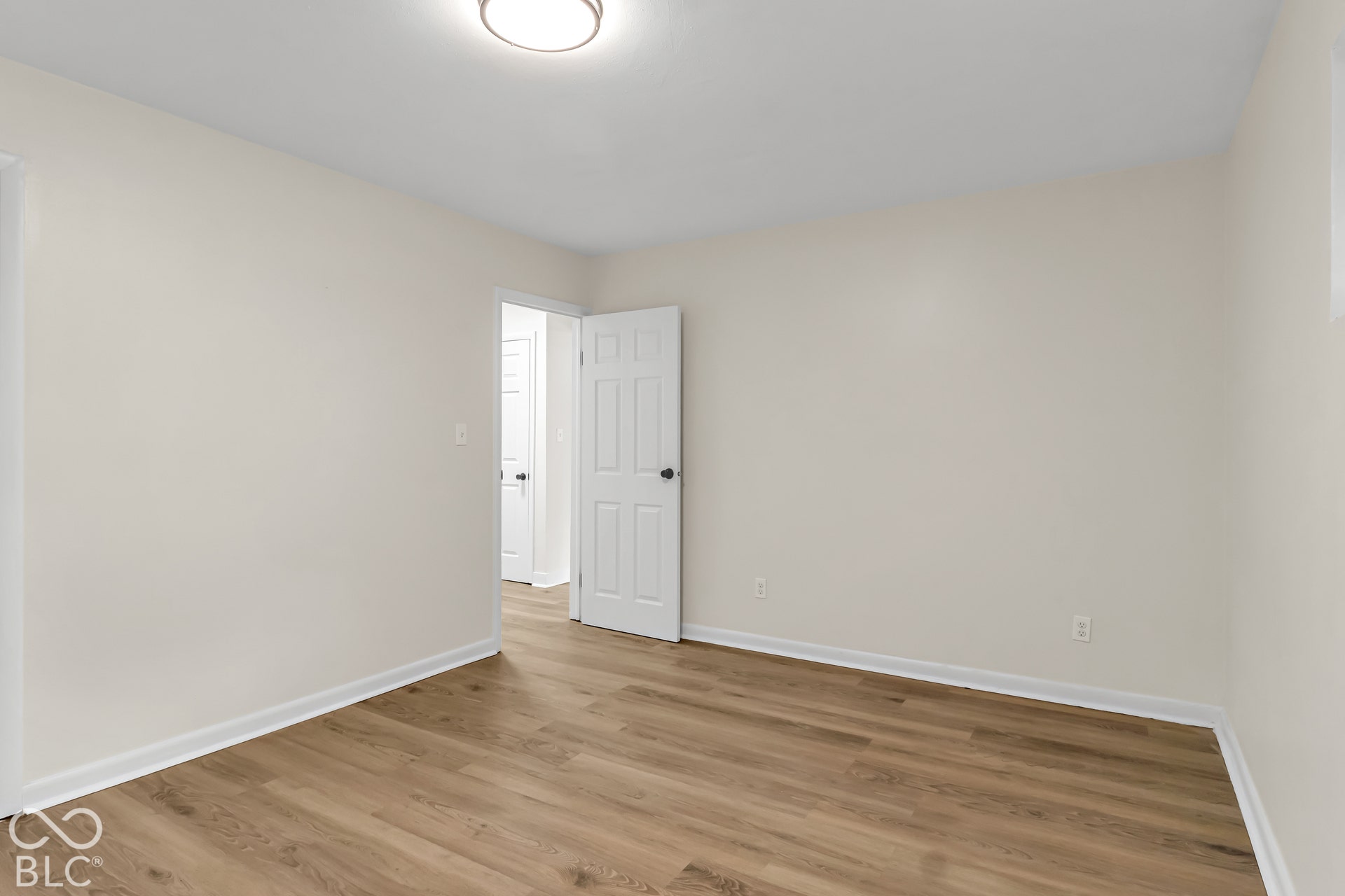 6154 E 43rd, Indianapolis, IN 46226