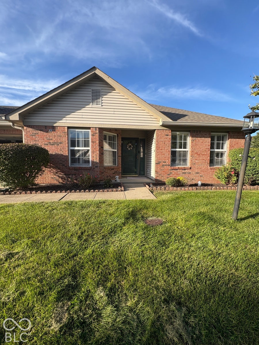 Property photo for 6214 Rolling Meadow Lane, Indianapolis, IN