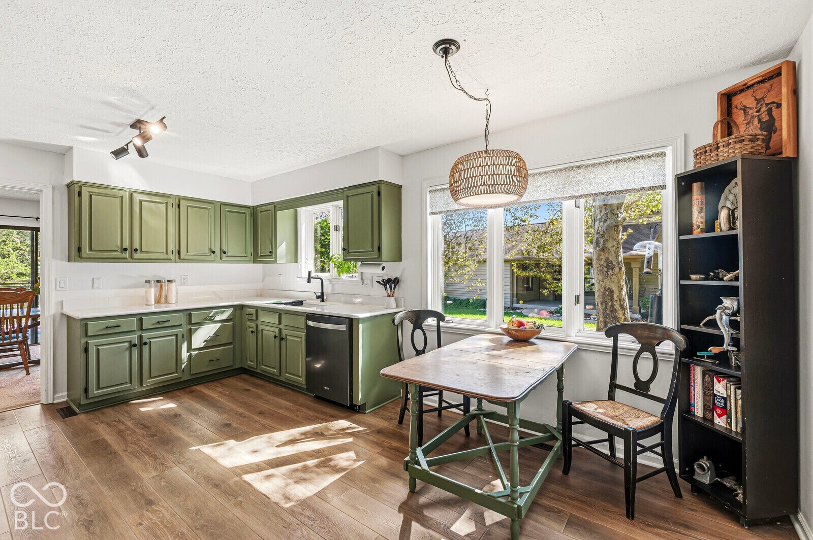 8047 Van Ness Way, Indianapolis, IN 46240