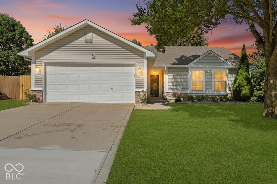 Property photo for 9904 Comb Run Court, Avon, IN