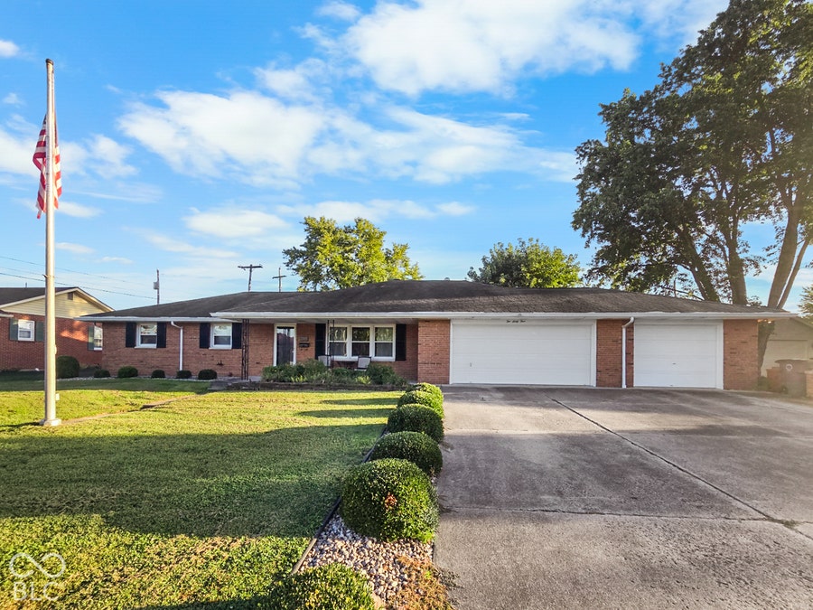 Property photo for 265 Taggart Drive, Seymour, IN