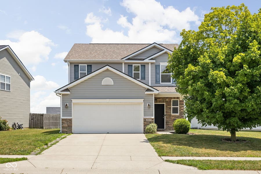 Property photo for 3827 Dusty Sands Road, Whitestown, IN
