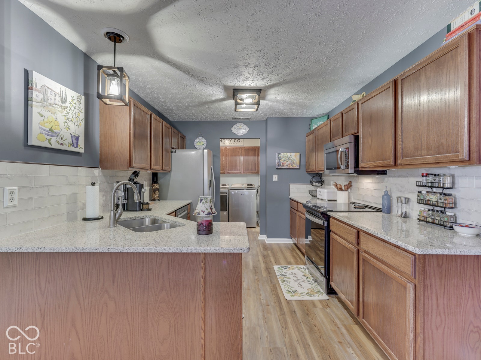 The timeless backsplash provides the perfect finishing touch to the kitchen