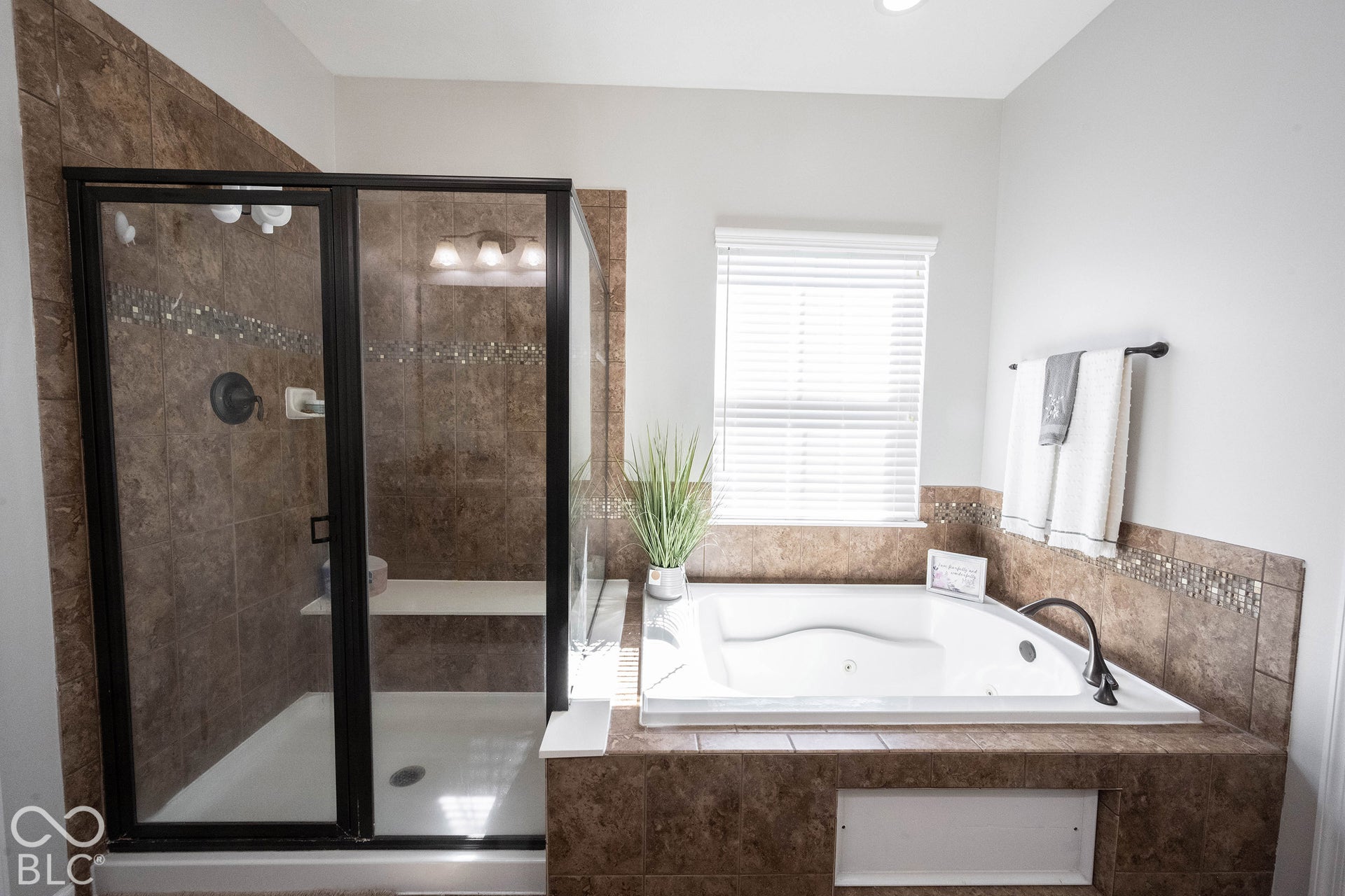 13471 Mancroft Drive, Fishers, IN 46037