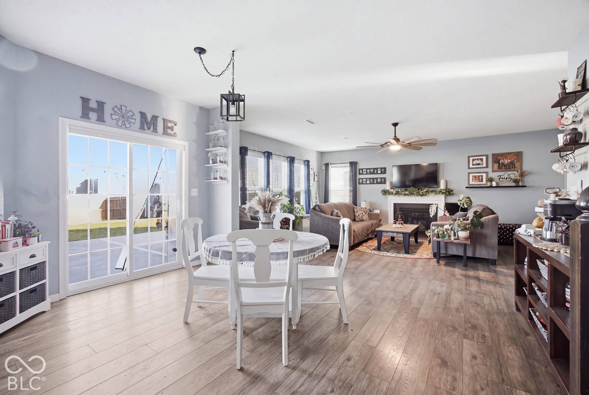 Virtually Altered - Living Room/Dining Room Declutter