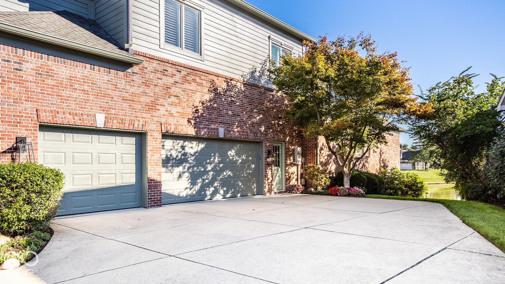 8079 Heyward Drive, Indianapolis, IN 46250