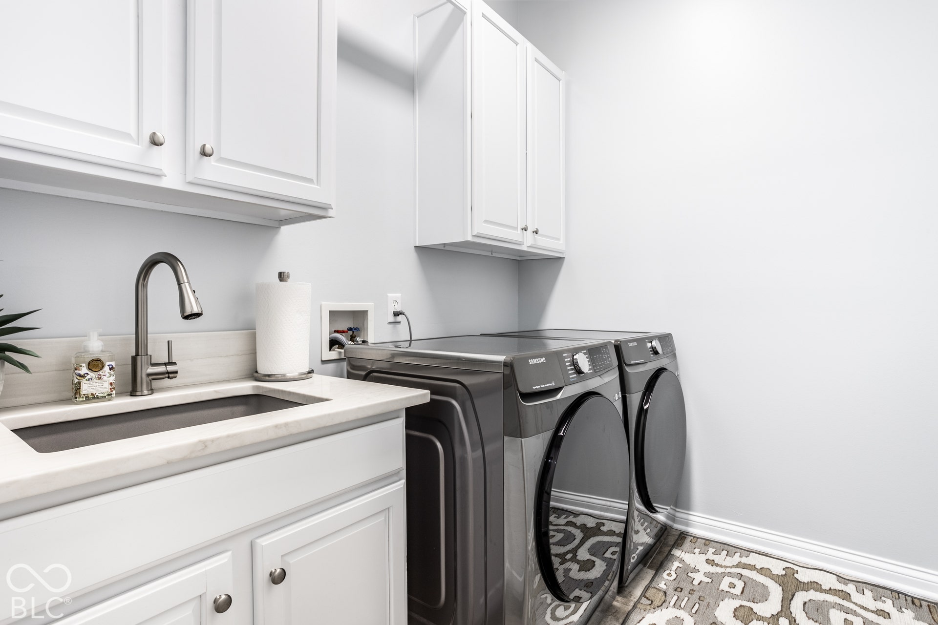 8079 Heyward Drive, Indianapolis, IN 46250