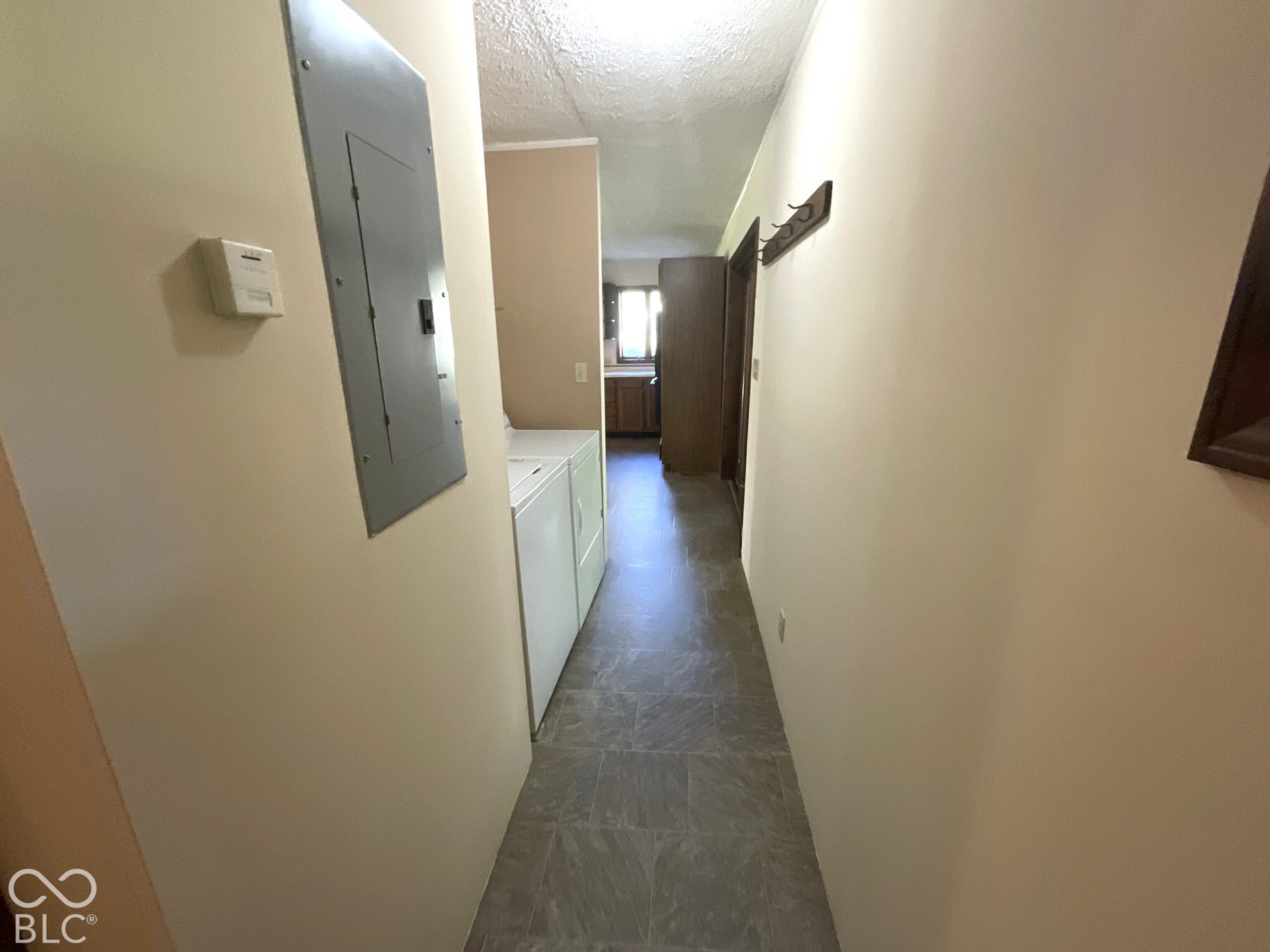 3333 Patricksburg Road, Spencer, IN 47460 Hallway