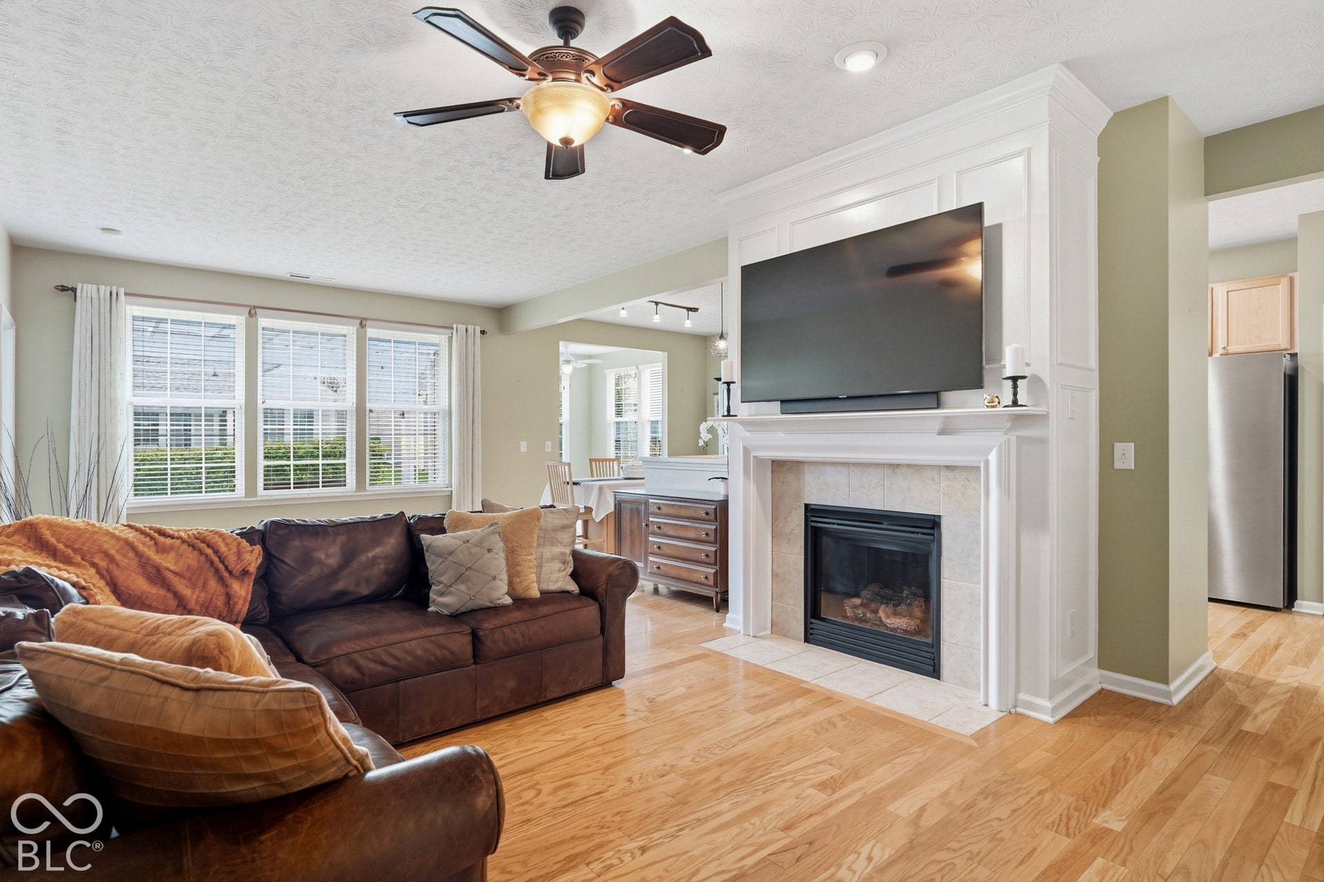 The living room with a gas fireplace.