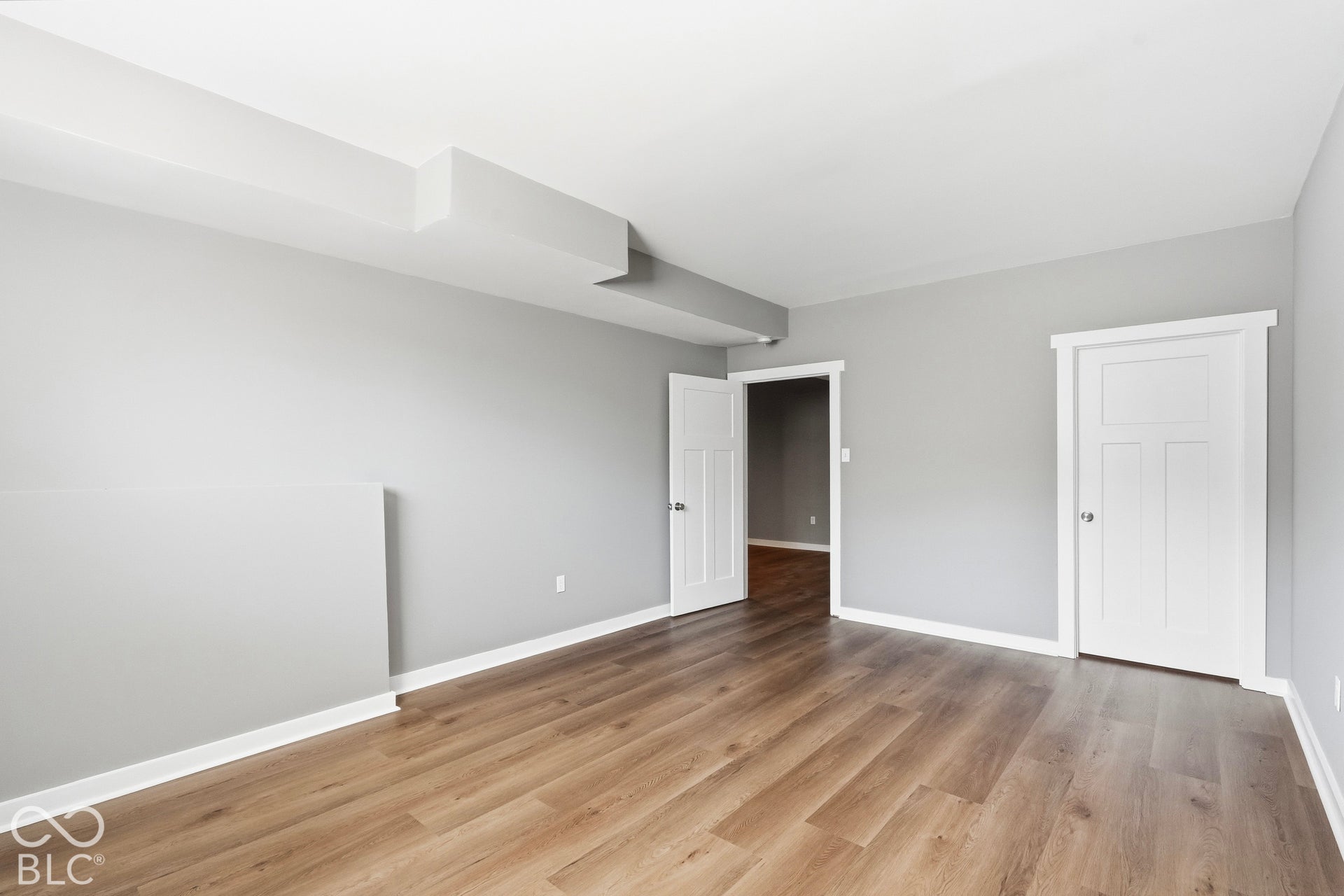 9694 Summer Hollow Drive, Fishers, IN 46037