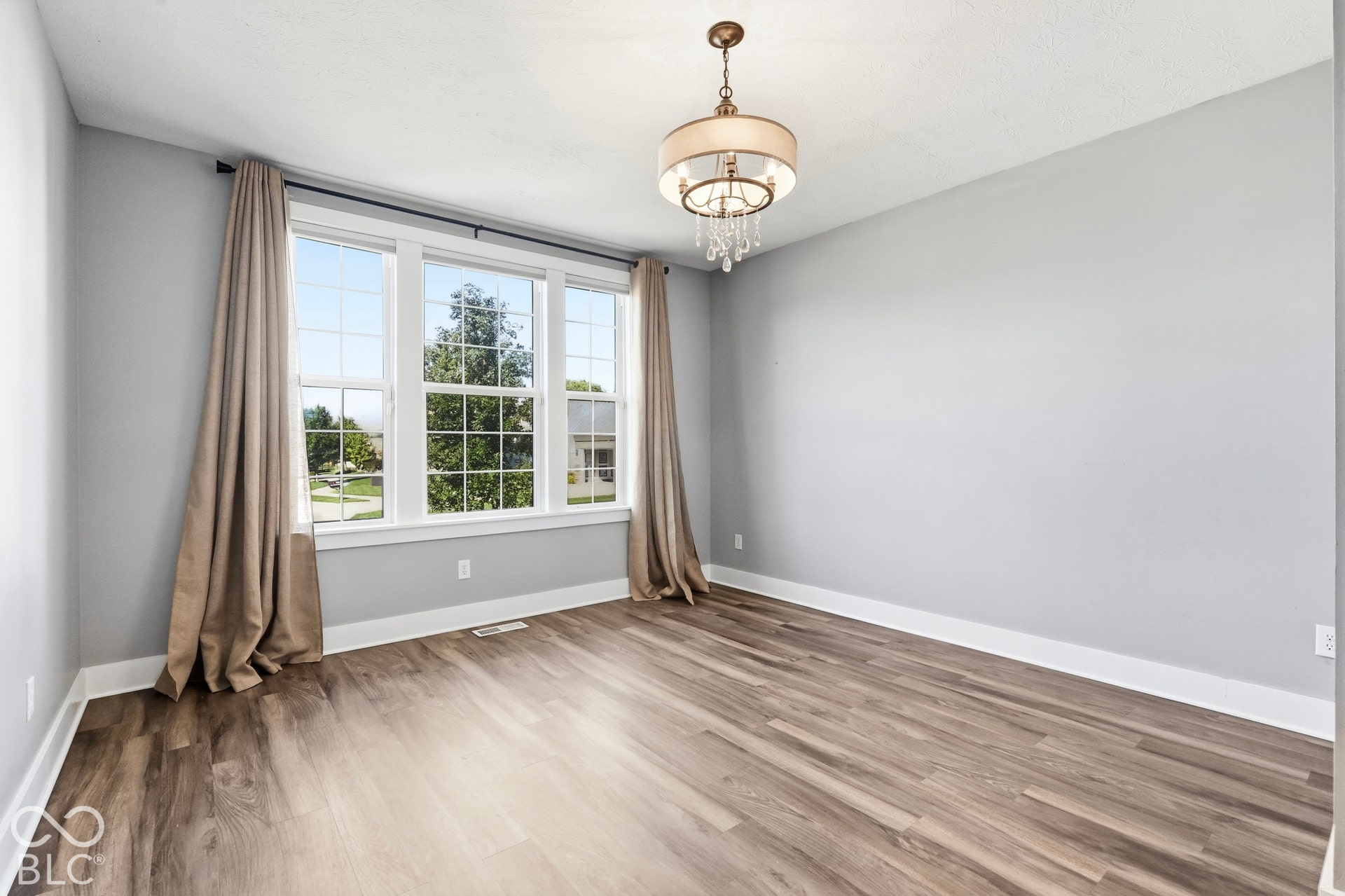 9694 Summer Hollow Drive, Fishers, IN 46037