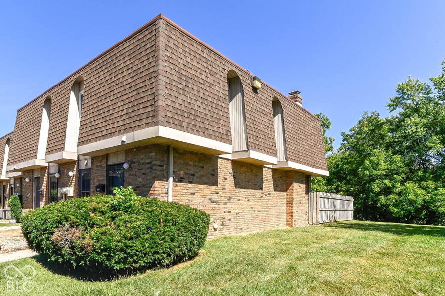 Property photo for 7417 Country Brook Drive, Indianapolis, IN