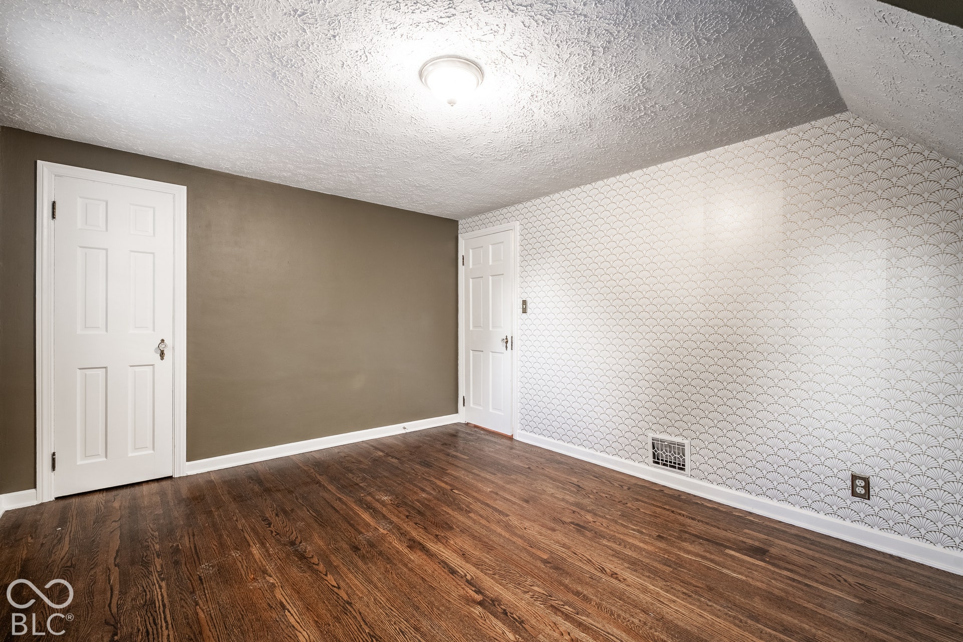 4917 Evanston Avenue, Indianapolis, IN 46205